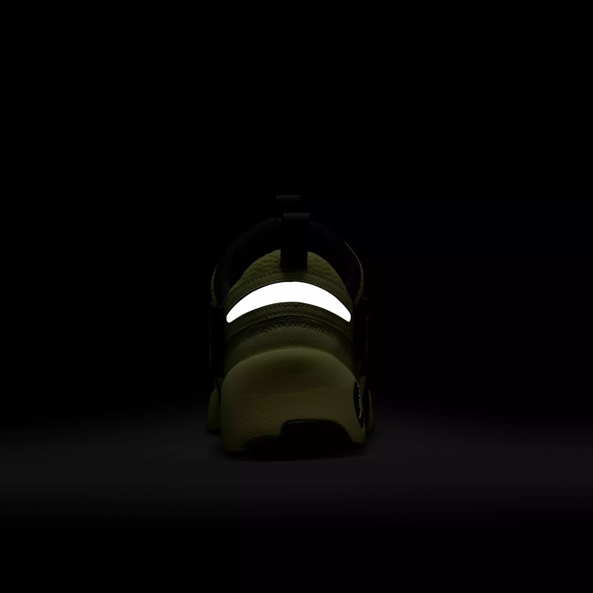 Jordan Trunner LX "Luminous Green" Women's Shoe - LUMINOUS GREEN/ANTHRACITE