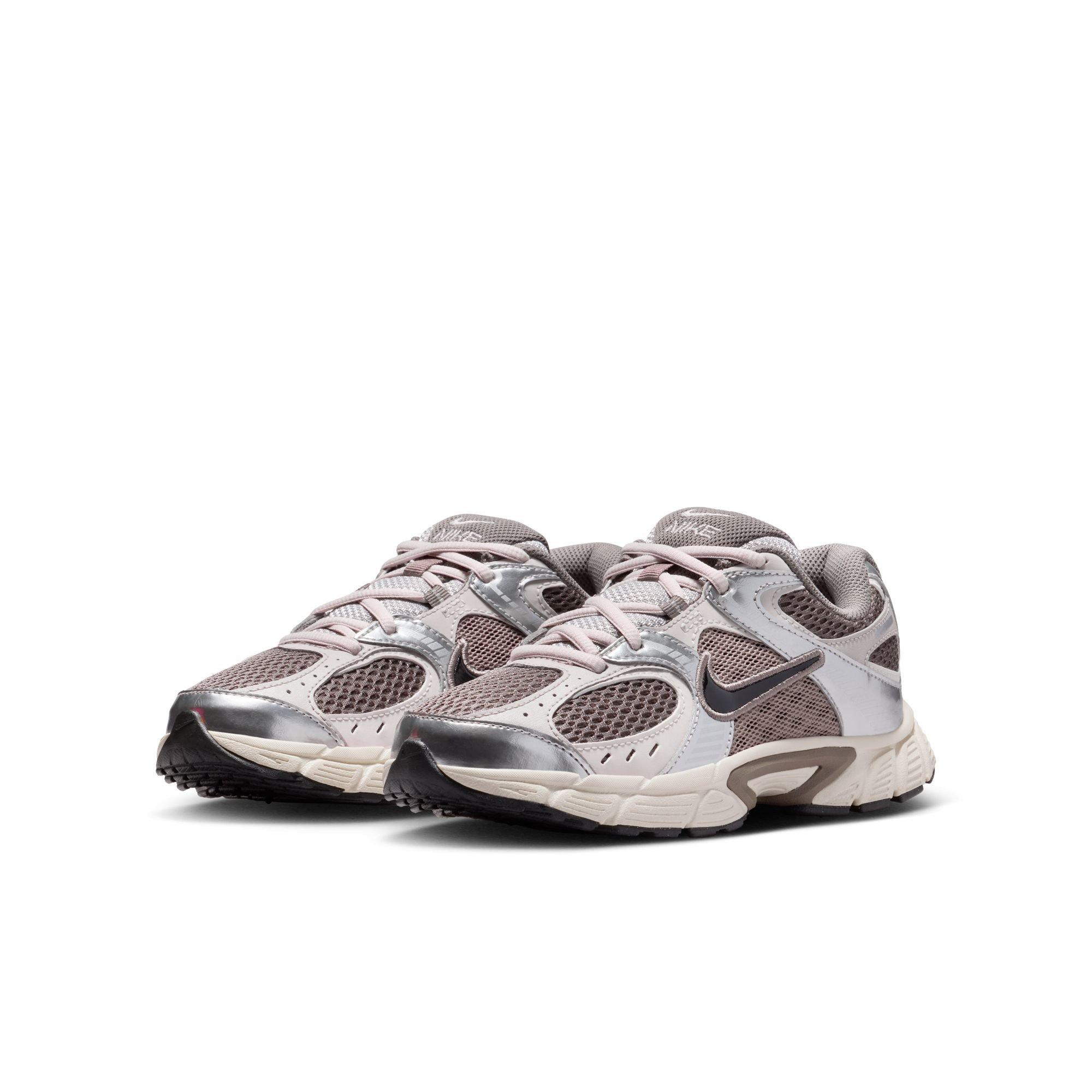 Nike V5 RNR Grade School Girls' "Cave Stone/Black/College Grey/Vast Grey" Shoe