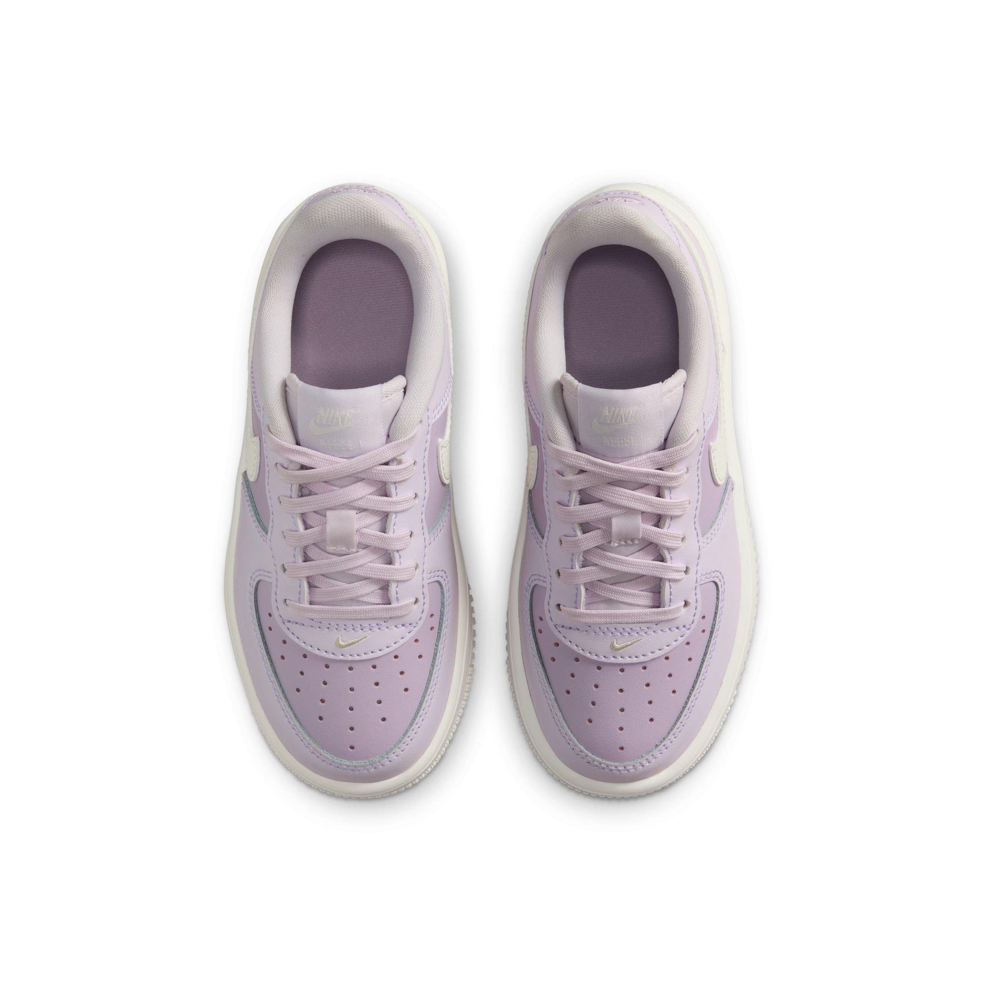 Basketball Shoe Nike Air Force Sage Low Lilac Nike Air Force Low