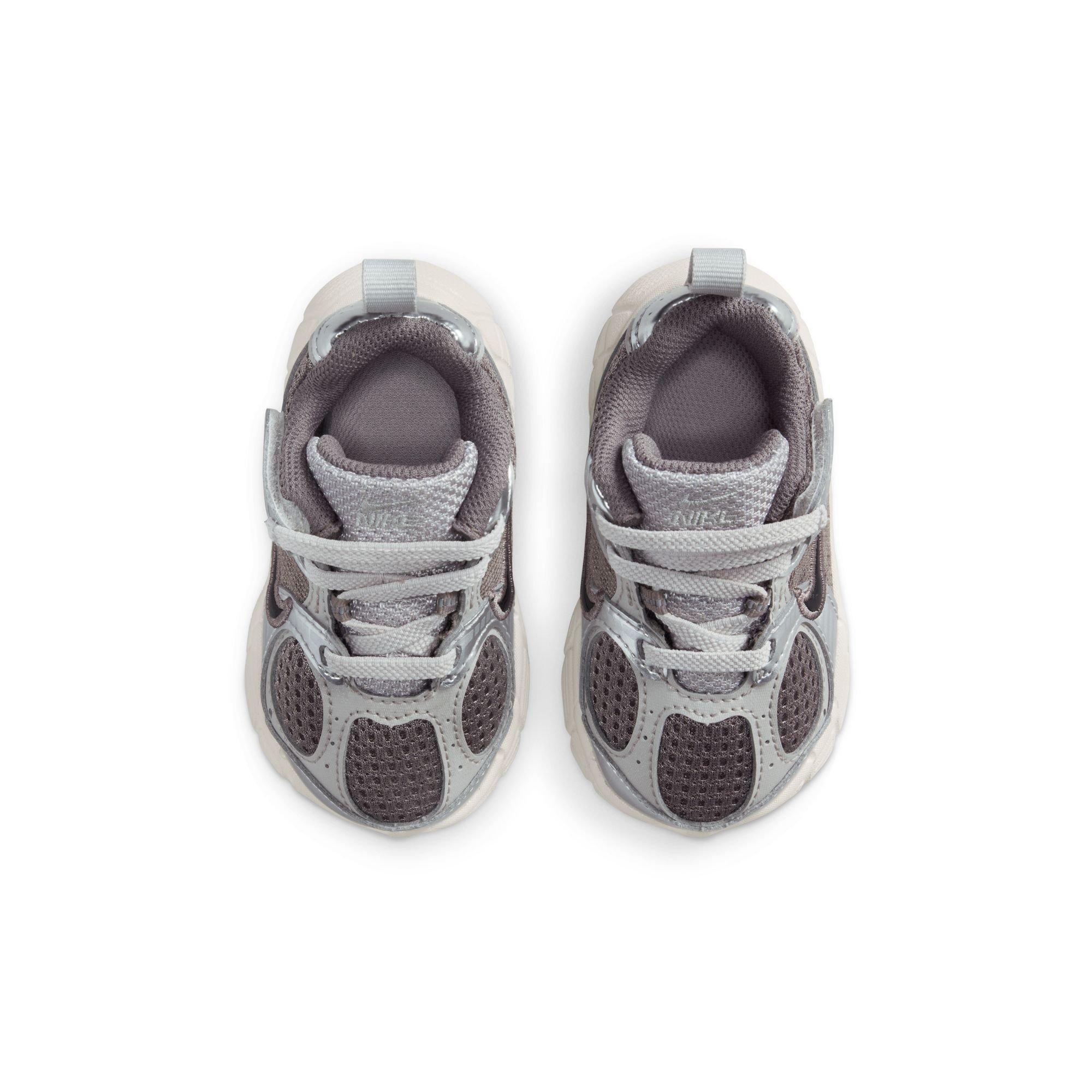 Nike V5 RNR Toddler Girls' "Cave Stone/Black/College Grey/Vast Grey" Shoe