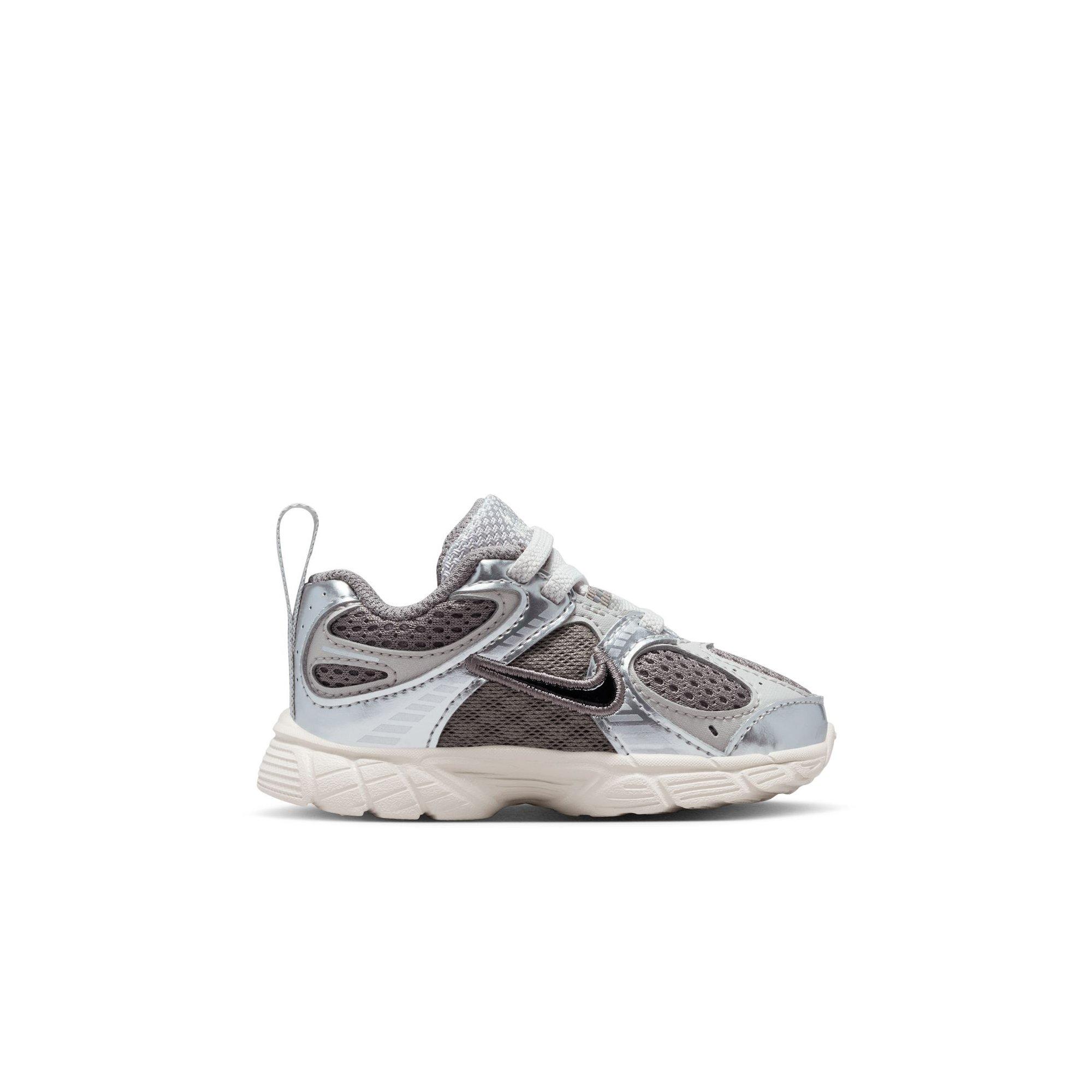 Nike V5 RNR Toddler Girls' "Cave Stone/Black/College Grey/Vast Grey" Shoe