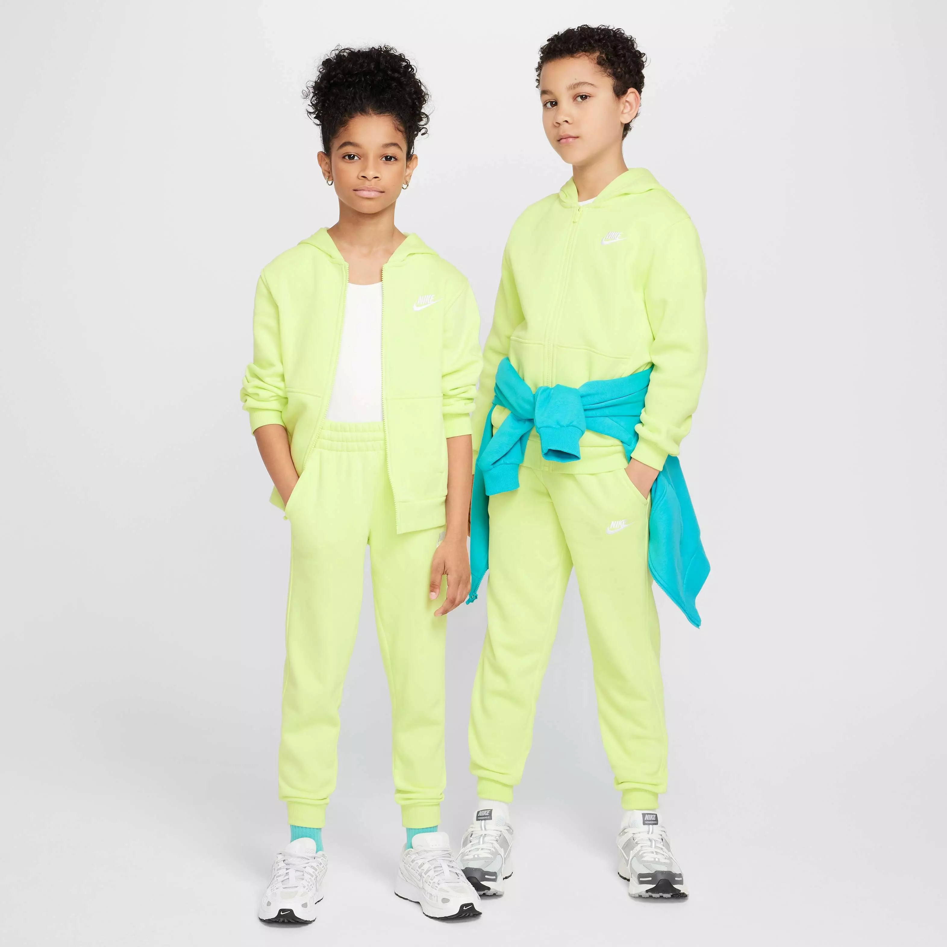 Nike Big Kids' Sportswear Club Fleece LBR Joggers - YELLOW