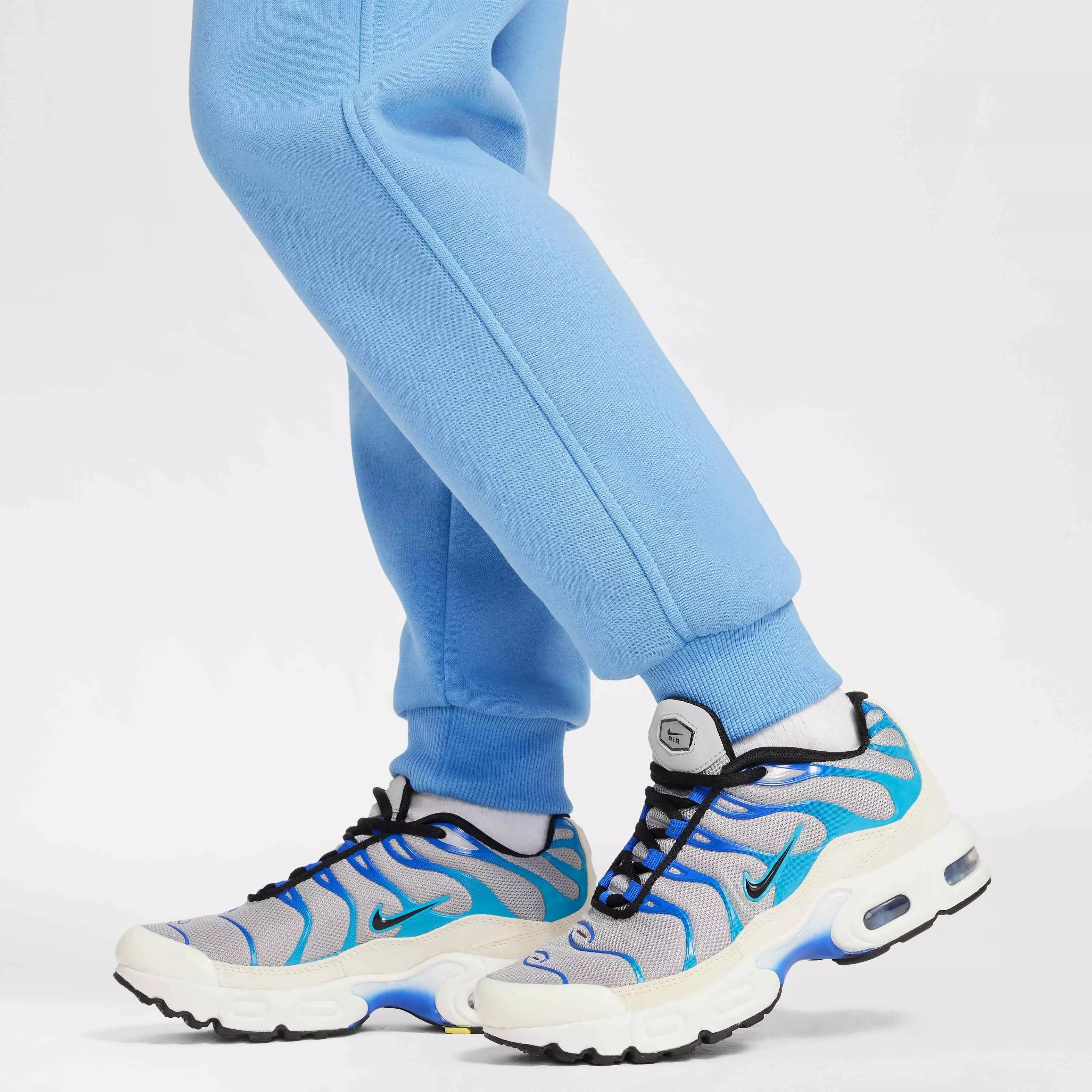 Nike Big Kids' Sportswear Club Fleece LBR Joggers - BLUE