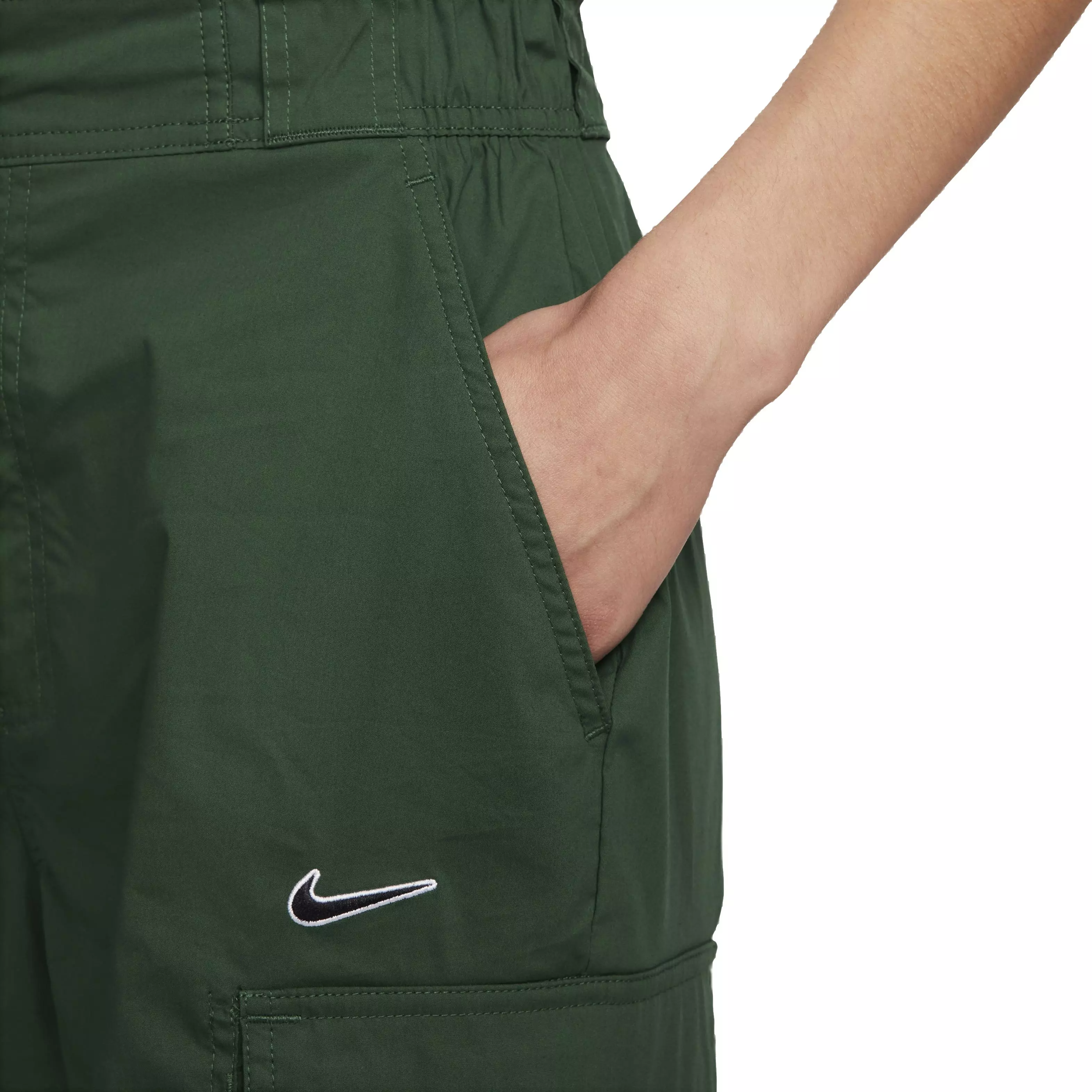 Nike Women's Sportswear High-Waisted Loose Woven Pants - GREEN
