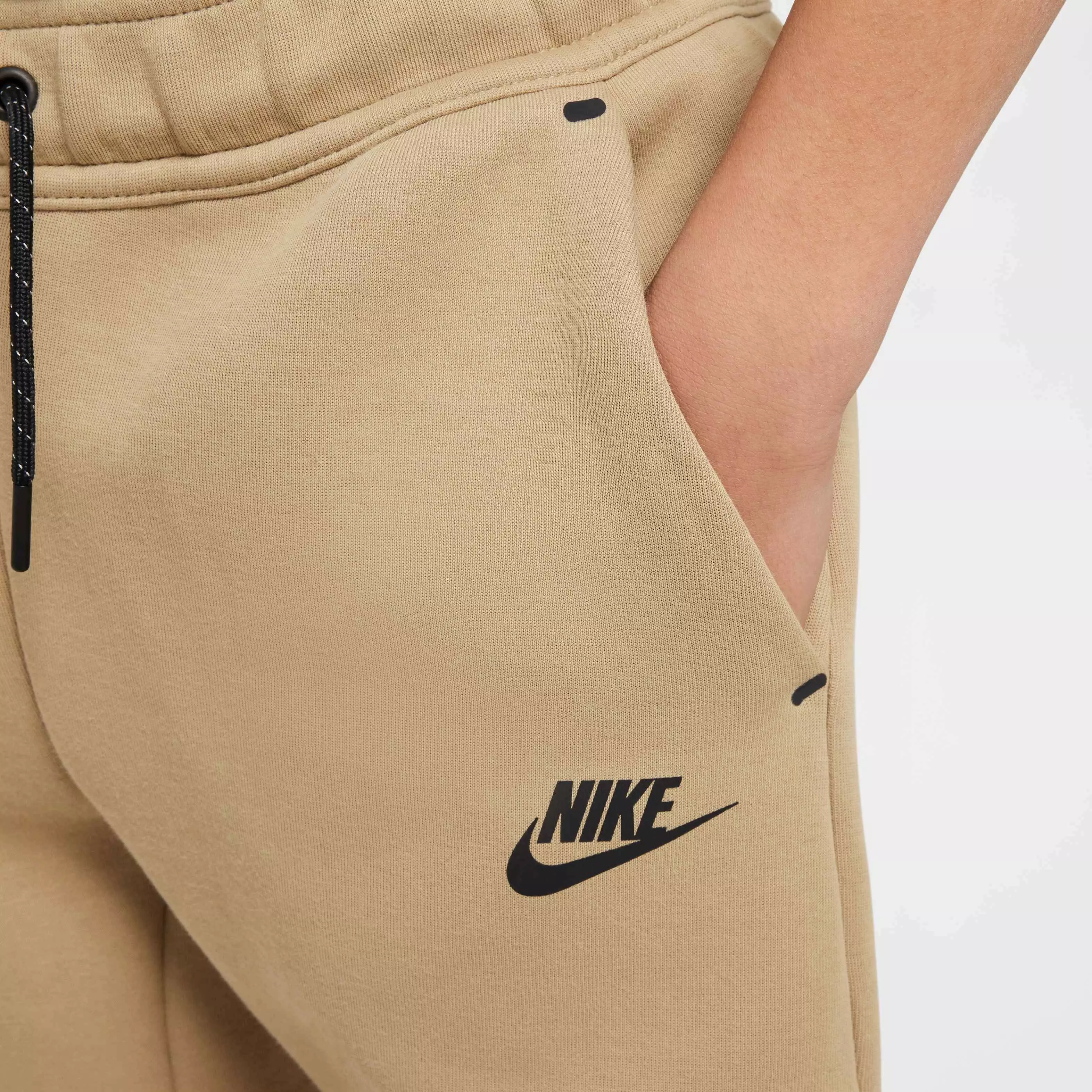Nike Big Boys' Sportswear Tech Fleece Joggers - BROWN