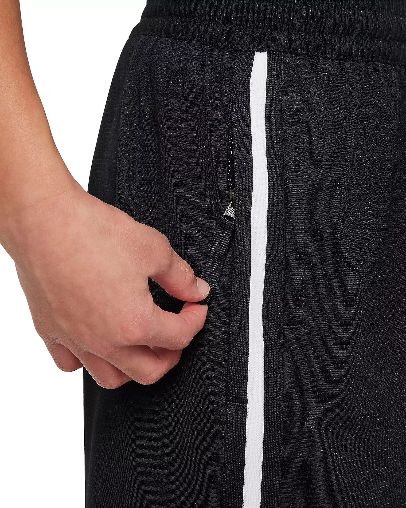 Nike Big Boys' Dri-FIT DNA 24 Basketball Shorts - BLACK/WHITE