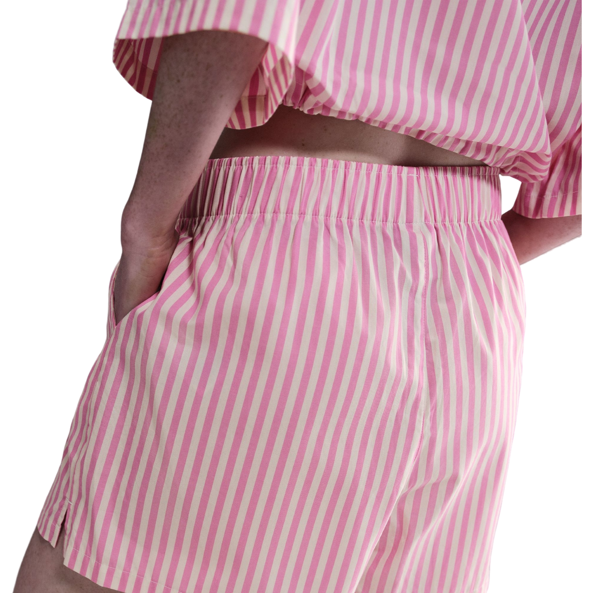 Nike Women's Sportswear Chill Poplin Striped Shorts - PINK Thumbnail View 4