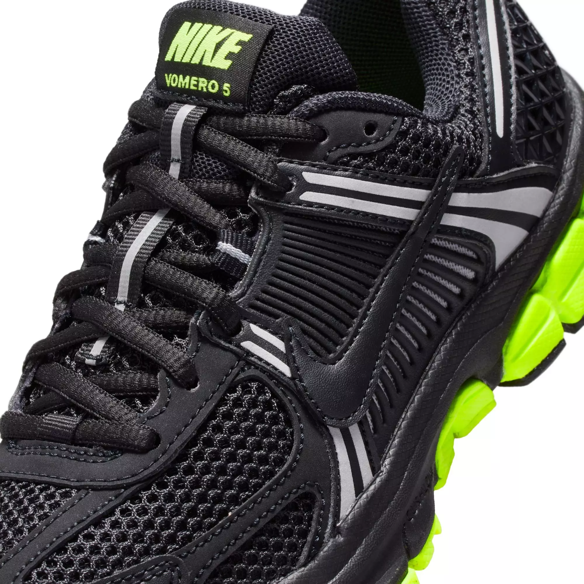 Nike Vomero 5 "Black/Volt" Grade School Boys' Shoe - BLACK/VOLT