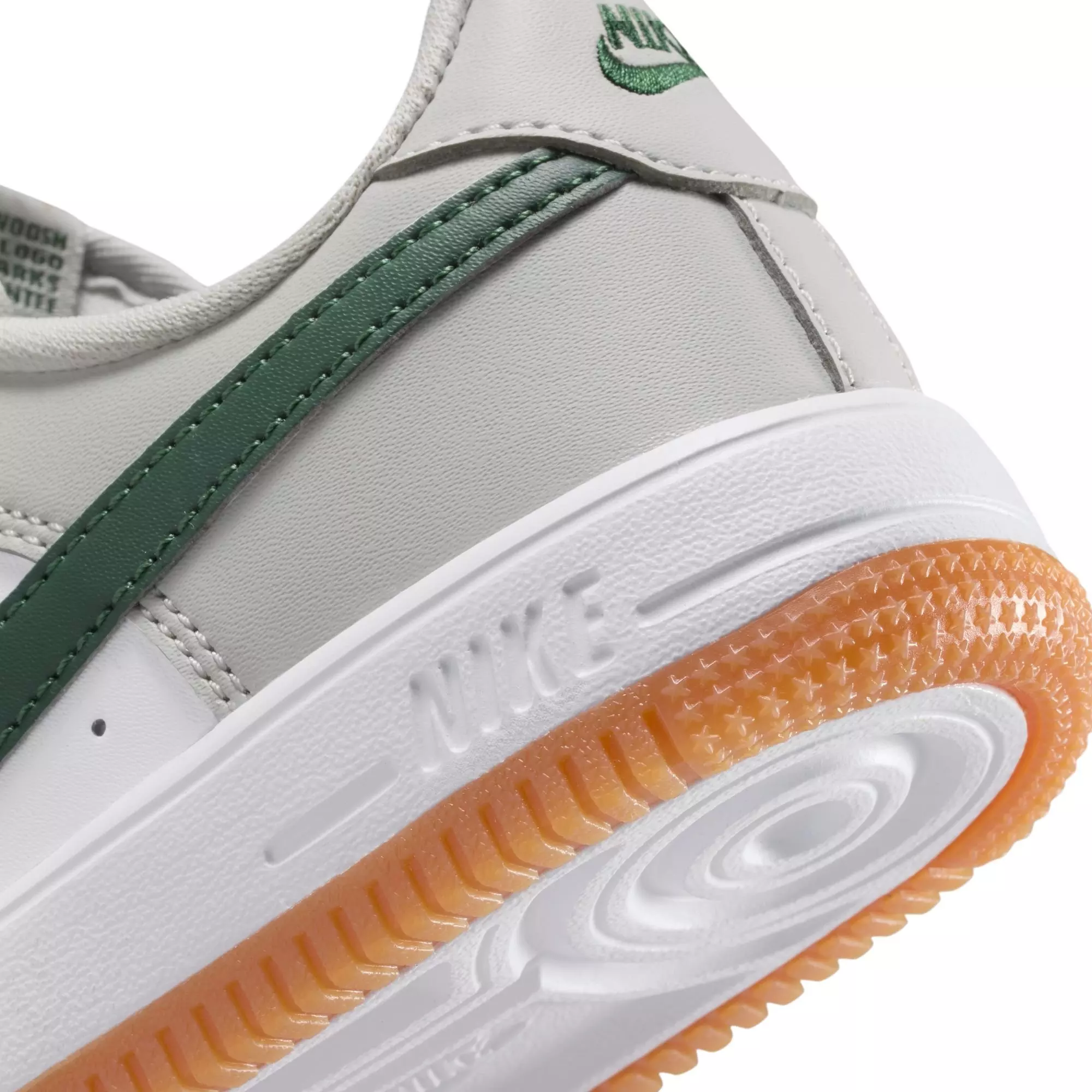Nike Air Force 1 "Photon Dust/White/Fir/Gum Med Brown" Preschool Boys' Shoe - WHITE/GREEN