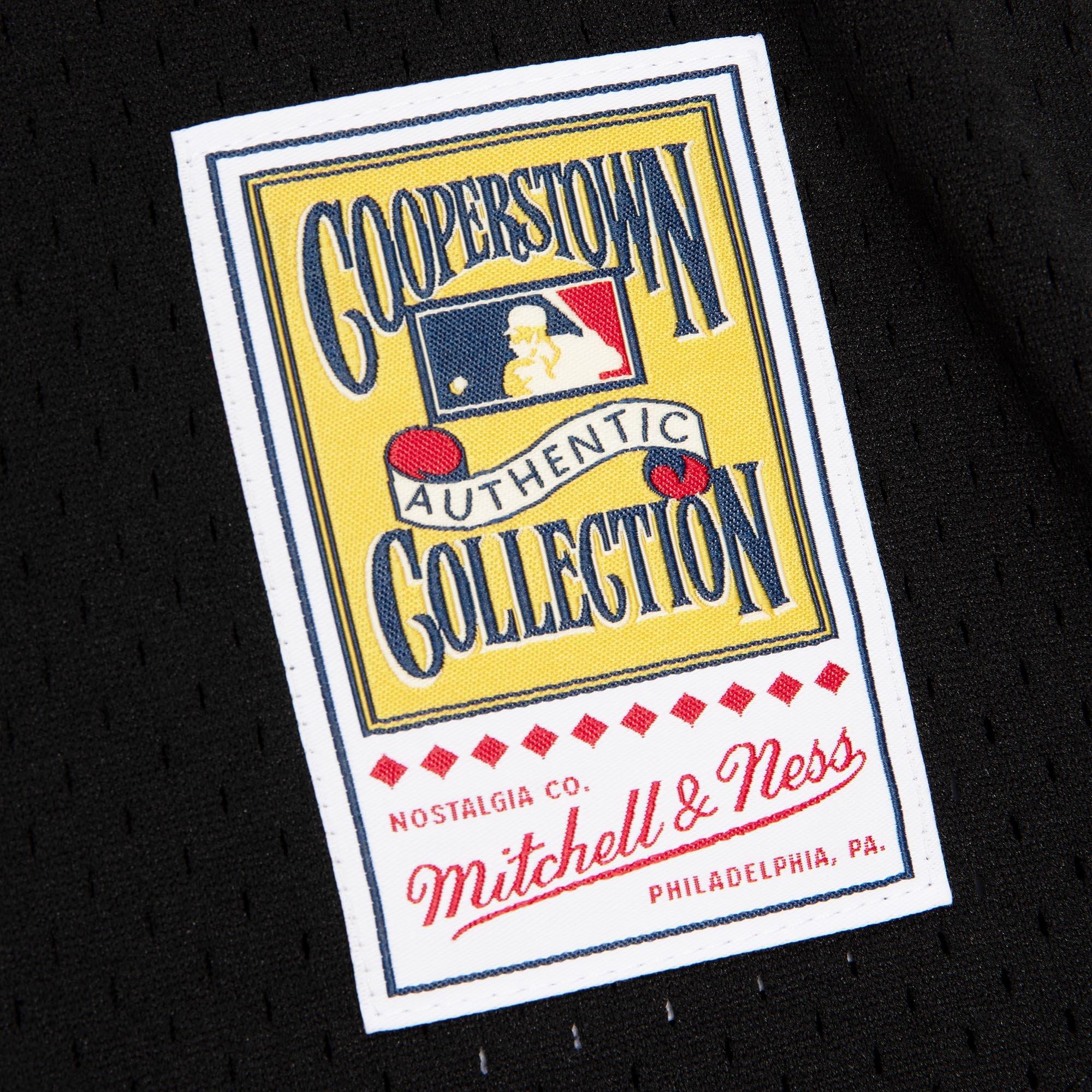 Mitchell & Ness Men's Chicago White Sox Frank Thomas Batting Practice Jersey-Black - BLACK Thumbnail View 4