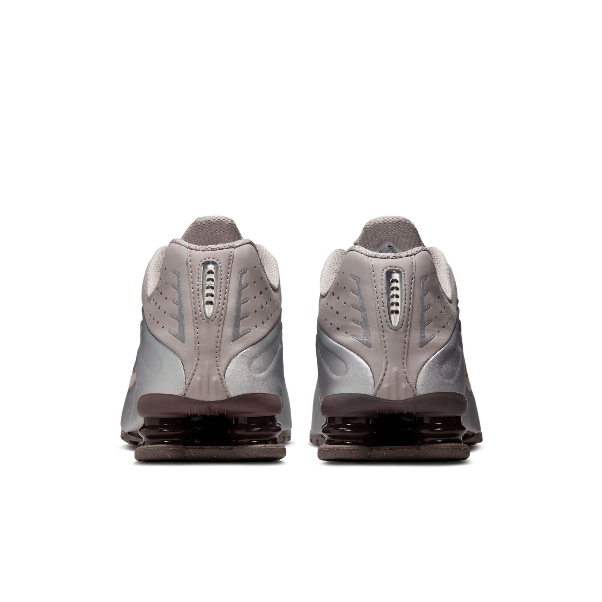Nike Shox R4 "Cave Stone/College Grey" Men's Shoe - DARK GREY Thumbnail View 7