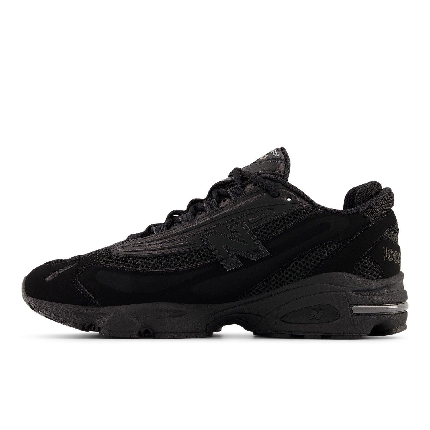 New Balance Triple Black Sneakers | New Arrivals