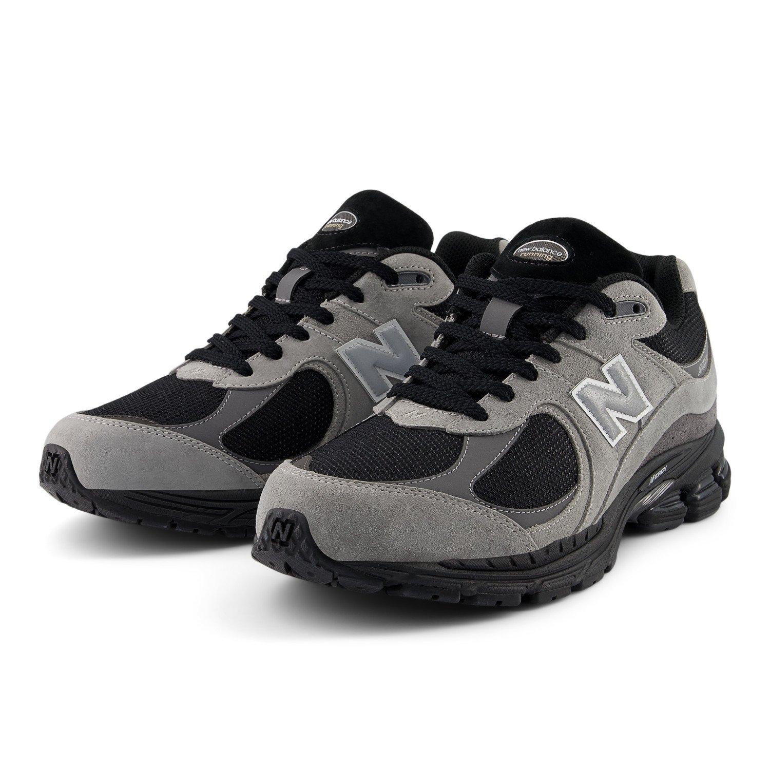 New Balance 2002R "Grey/Black" Unisex Shoe - GREY/BLACK Thumbnail View 5