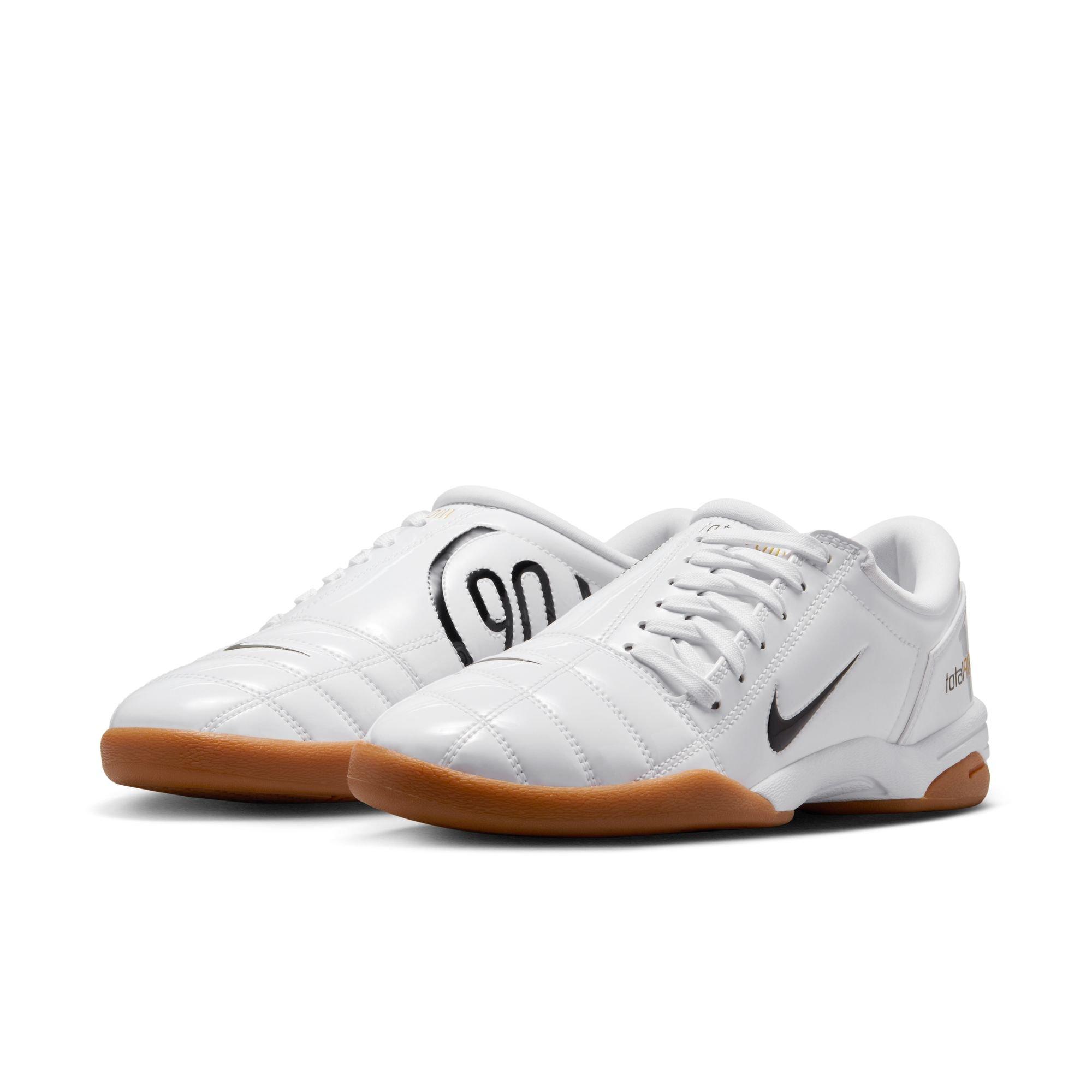 Nike Total 90 Shoe White/Black/Metallic Gold | Hibbett