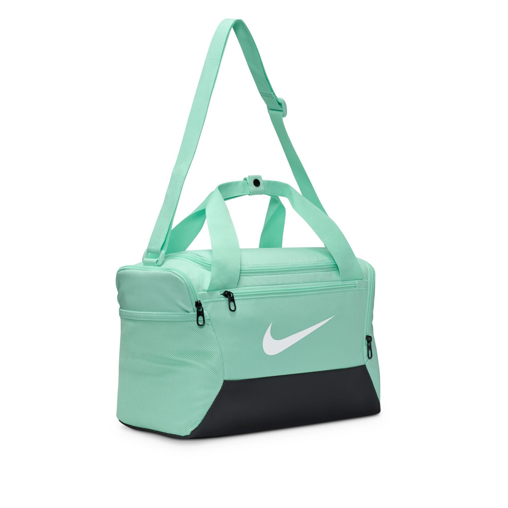 Nike Brasilla 9.5 Training Duffle Bag
