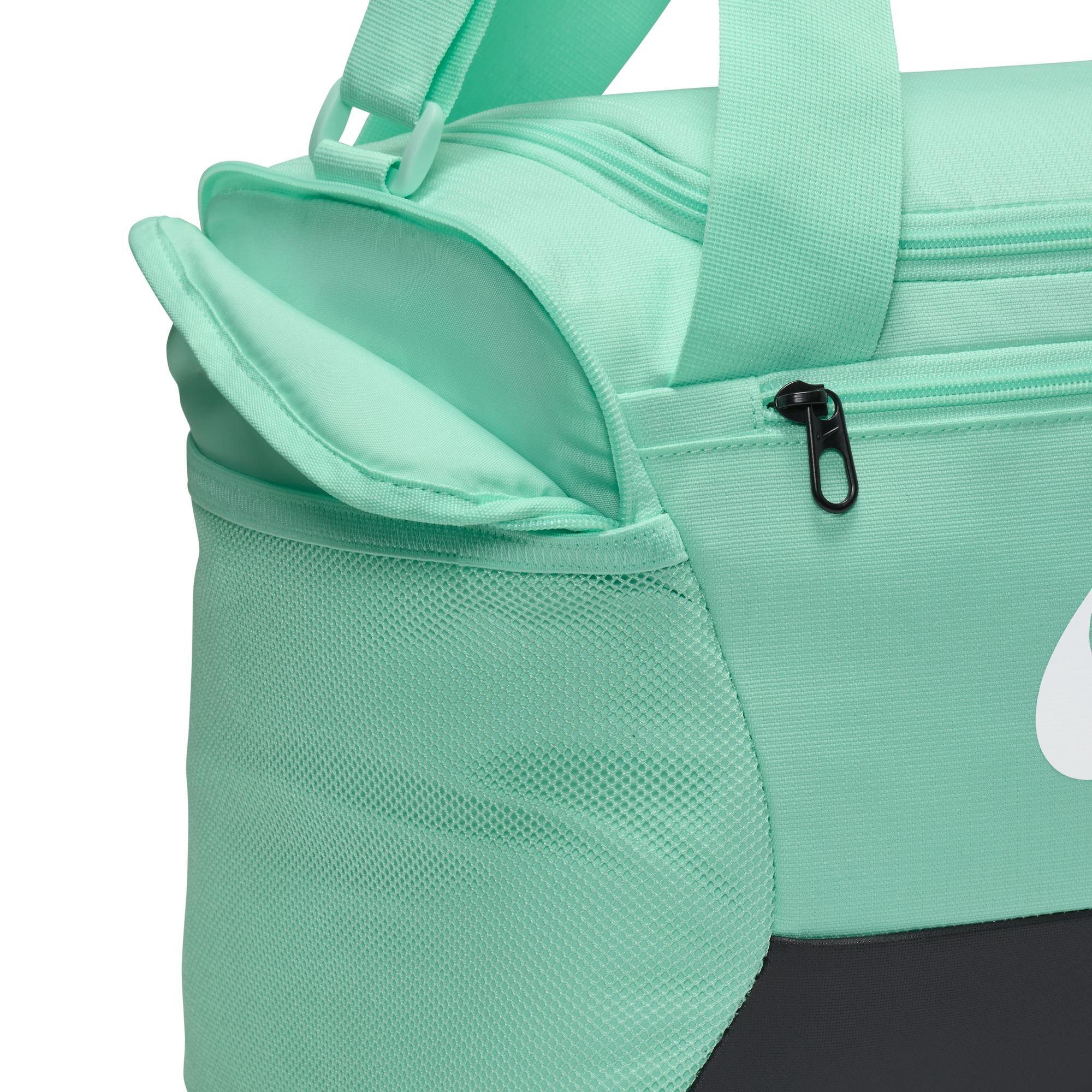 Nike Brasilla 9.5 Training Duffle Bag