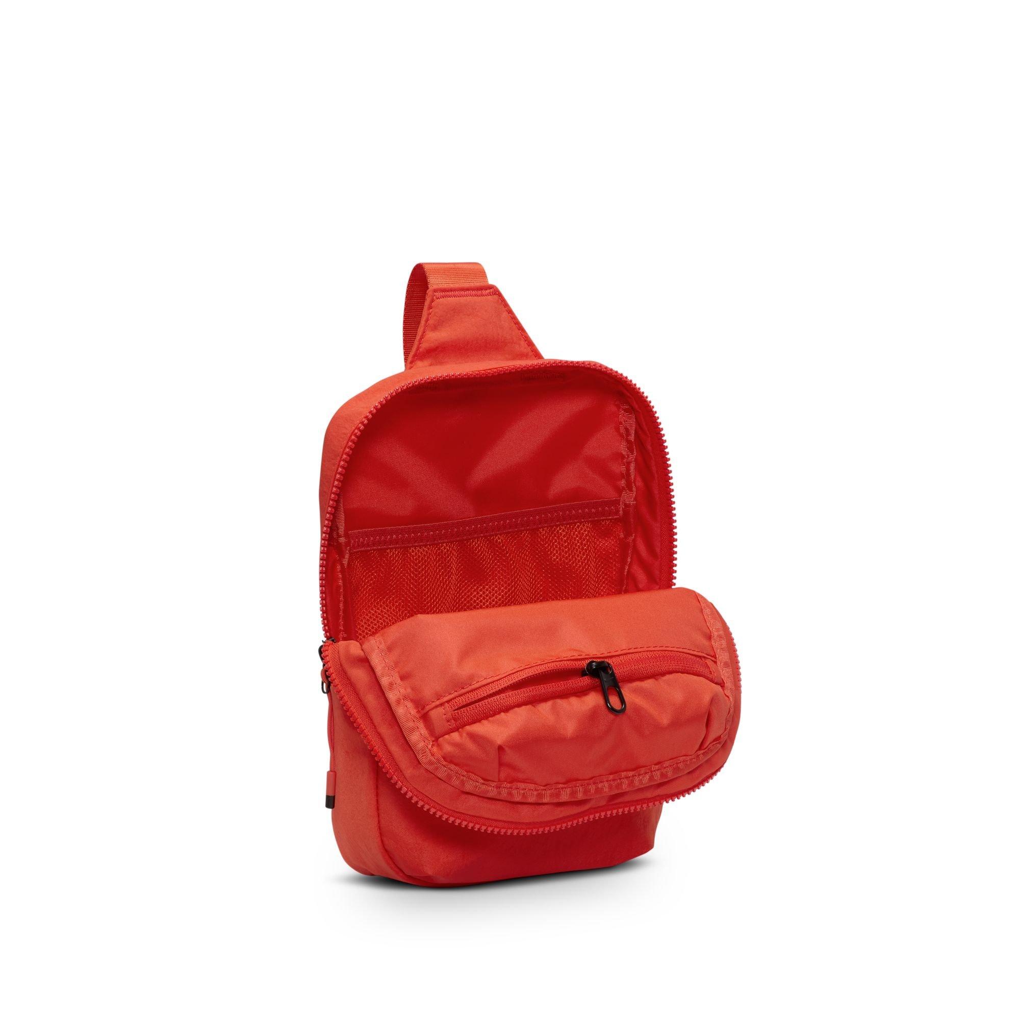 Nike Aura Crossbody Bag 5L - Red - RED Thumbnail View 4