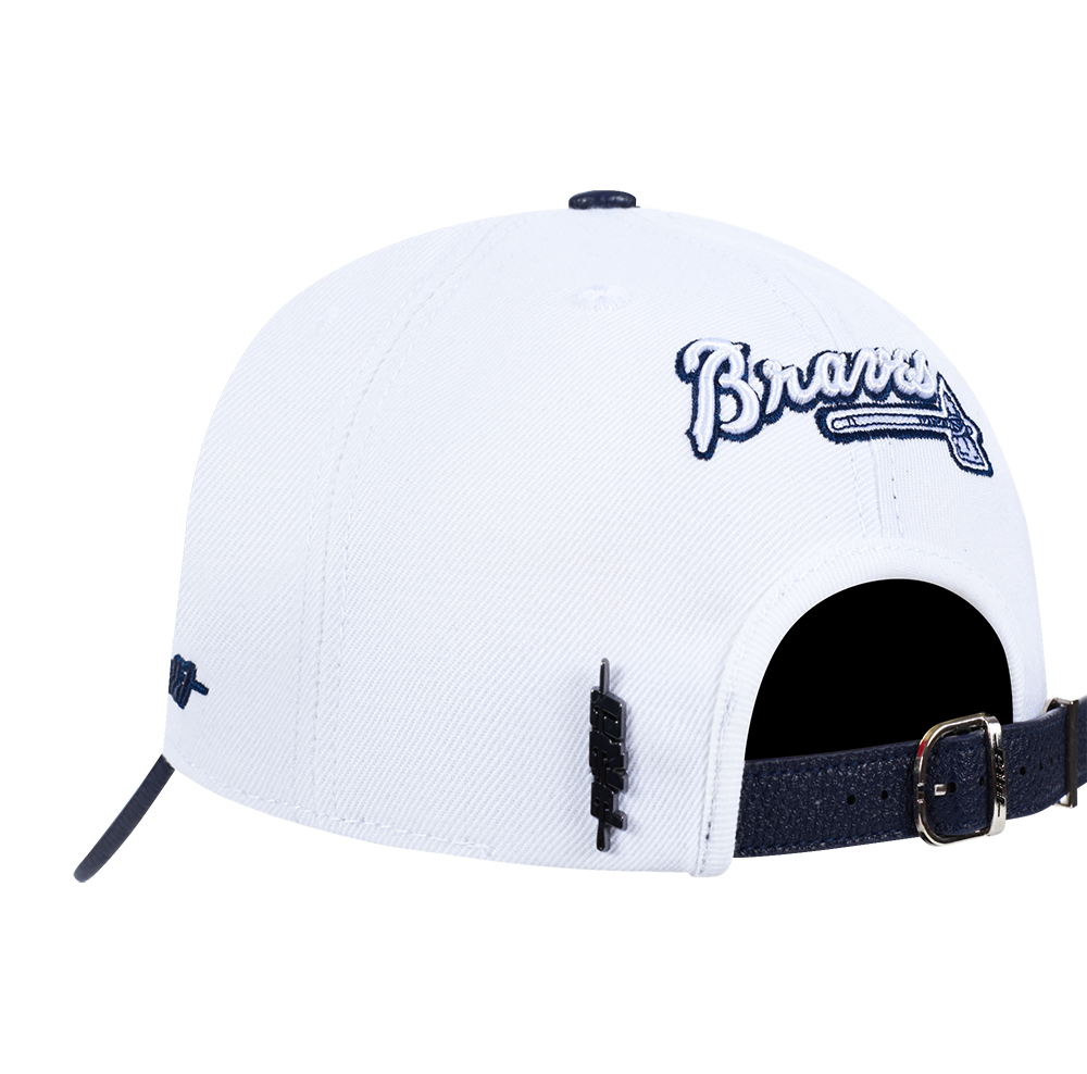 Pro Standard Atlanta Braves Country Club Snapback Hat-White