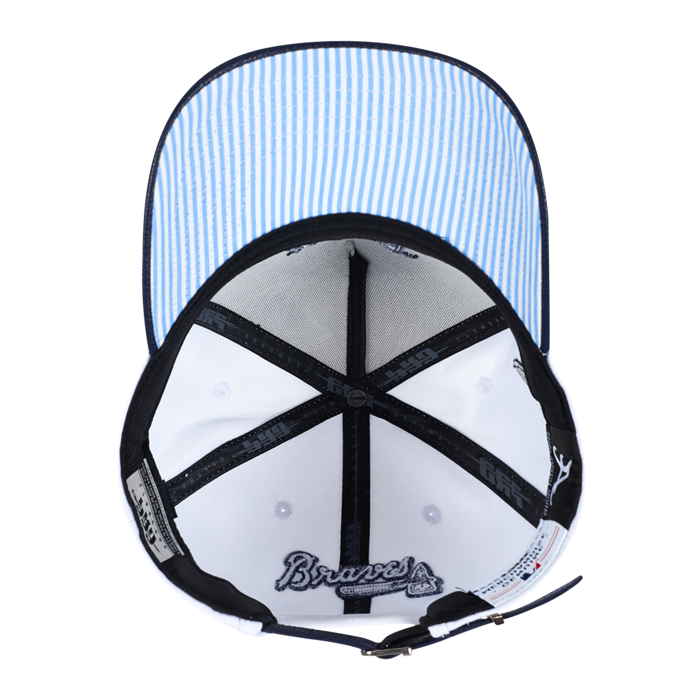 Pro Standard Atlanta Braves Country Club Snapback Hat-White