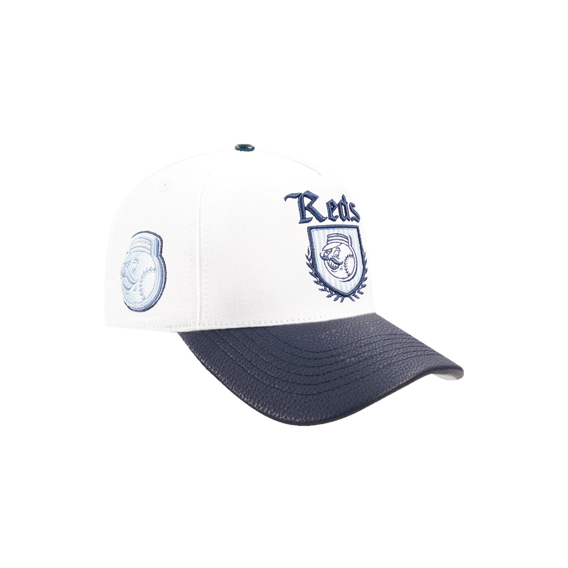 Pro Standard Cincinnati Reds Country Club Snapback Hat-White