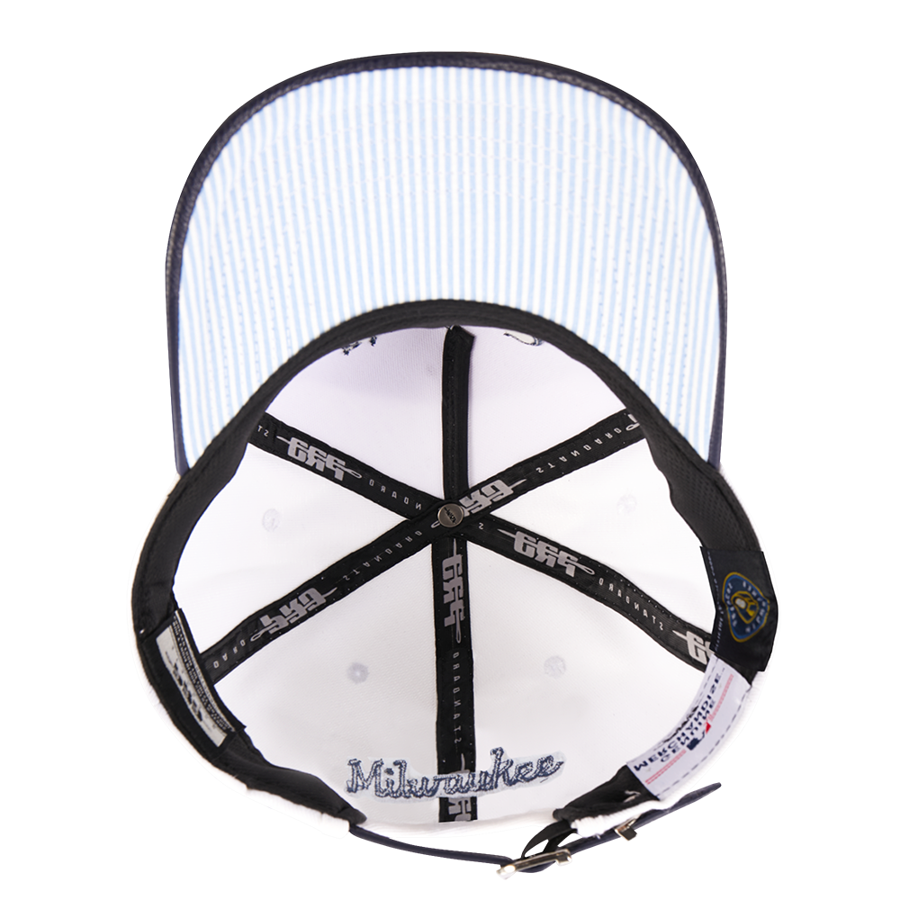 Pro Standard Milwaukee Brewers Country Club Snapback Hat-White