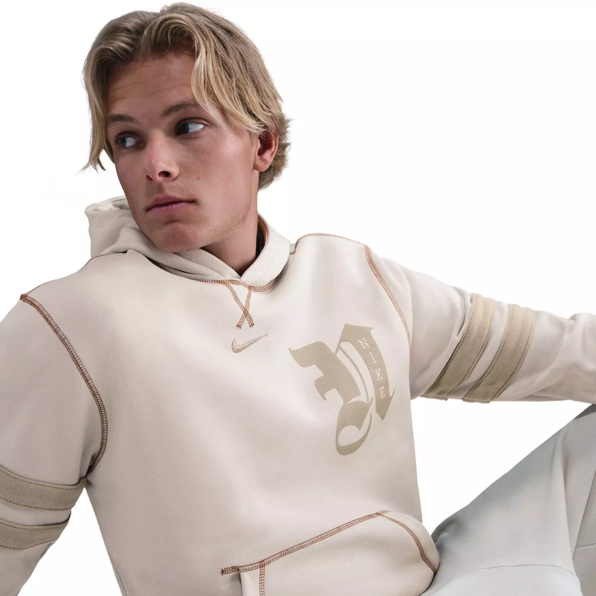 Nike Men's Club Fleece Pullover Hoodie - TAN