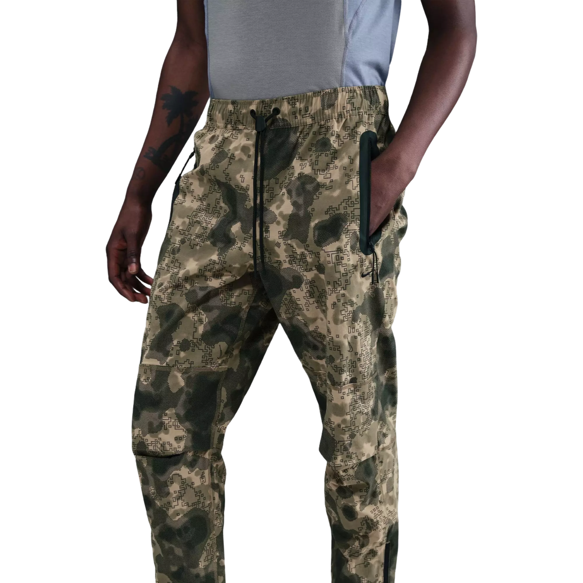 Nike Men's Tech Woven Joggers - OLIVE/BLACK