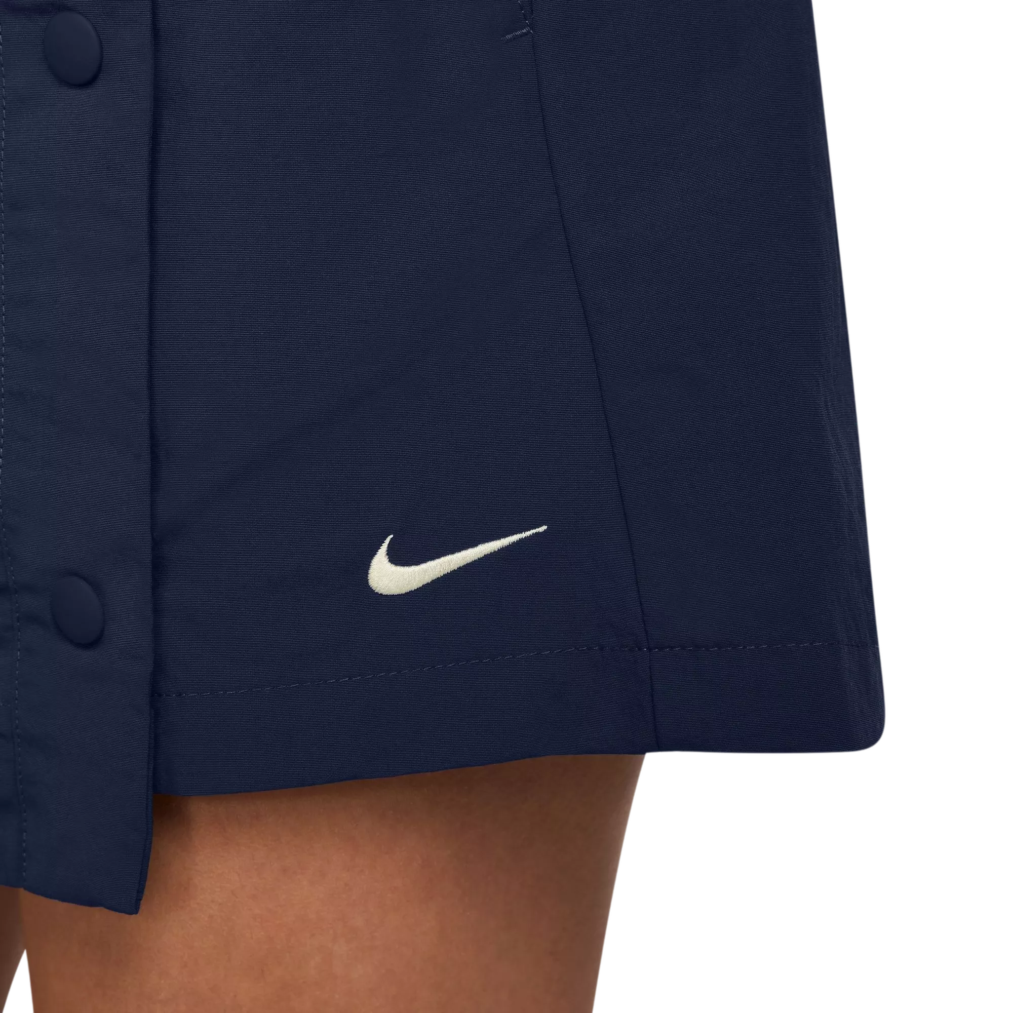 Nike Women's Sportswear Essential Woven Skort - NAVY