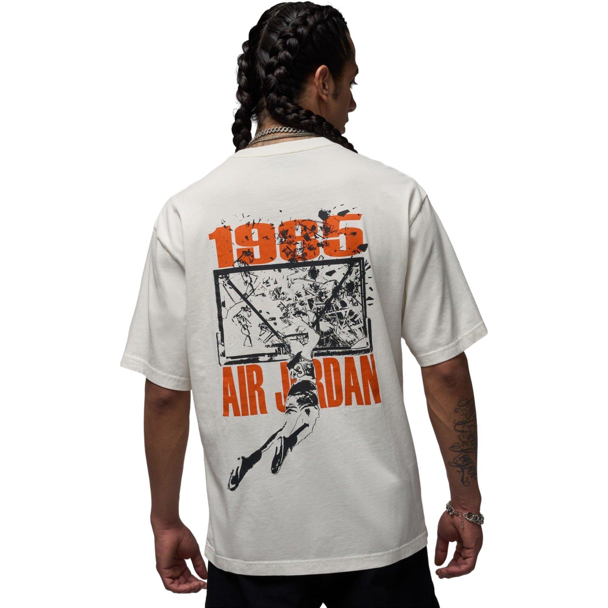 Jordan Men's Brooklyn Oversized Graphic Tee - SAIL Thumbnail View 2