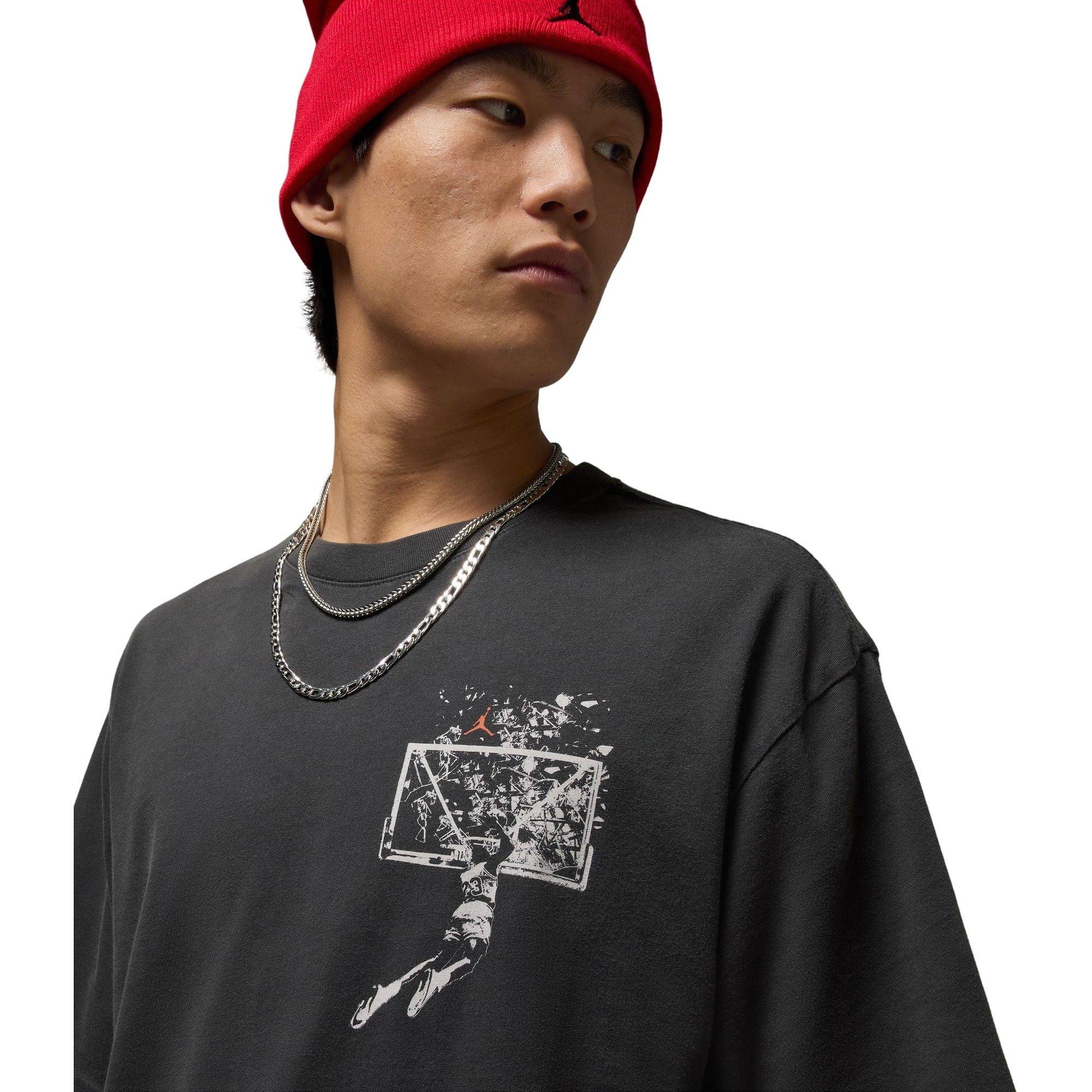 Jordan Men's Brooklyn Oversized Graphic Tee - BLACK Thumbnail View 3