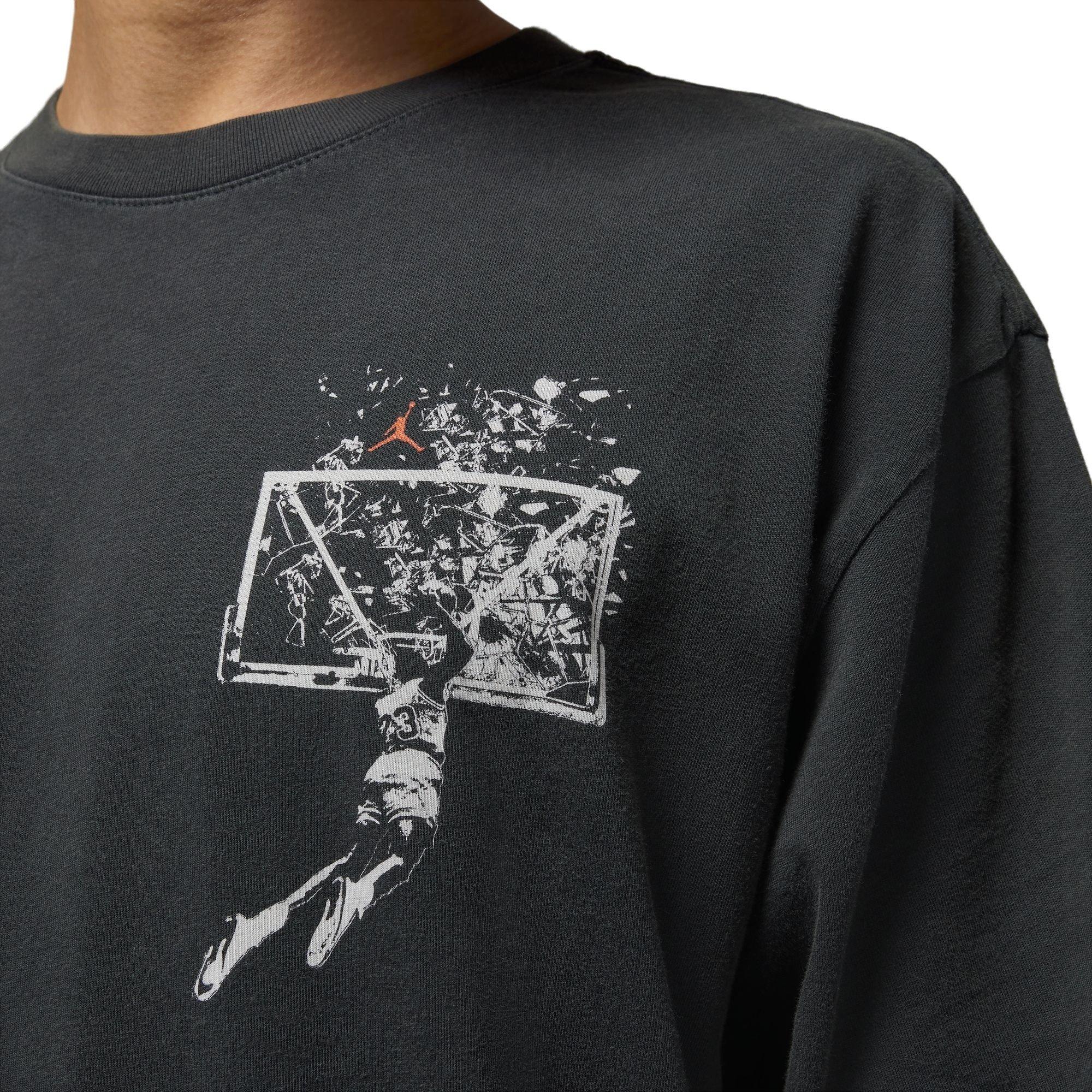 Jordan Men's Brooklyn Oversized Graphic Tee - BLACK Thumbnail View 4