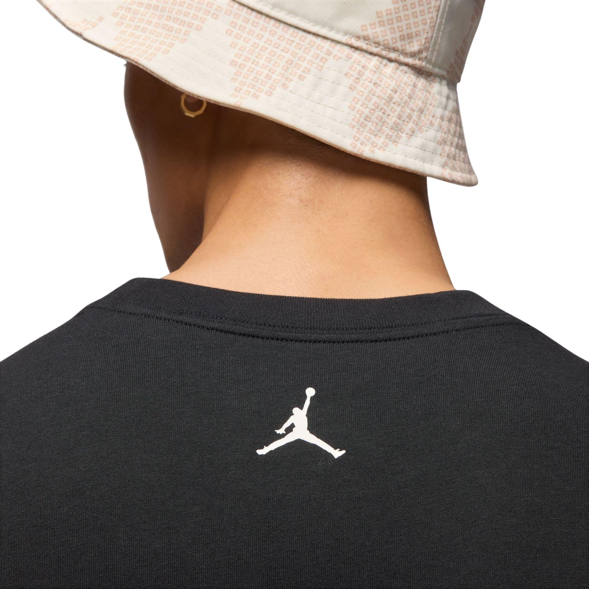 Jordan Men's Graphic Tee - BLACK Thumbnail View 4