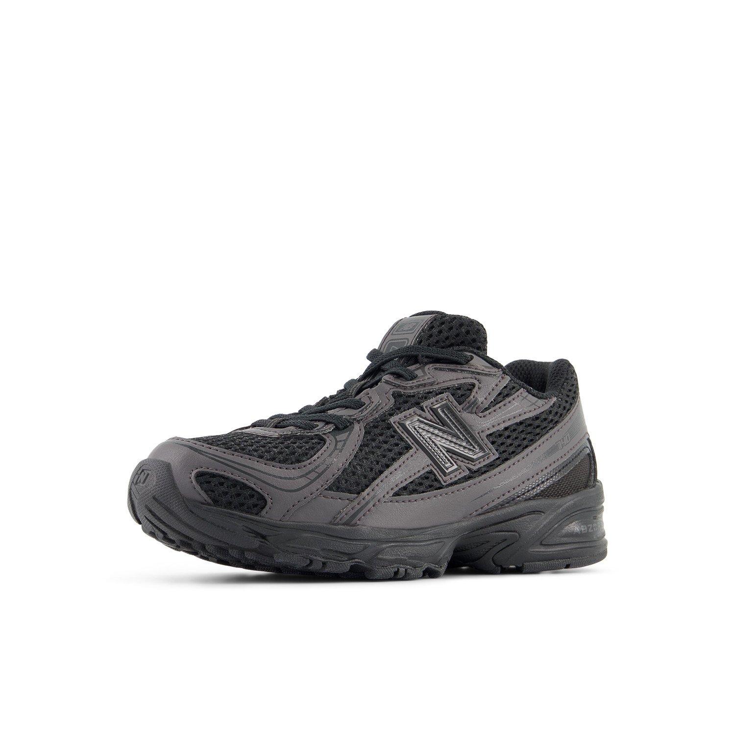 New Balance 740 Preschool Boys' "Black" Shoe