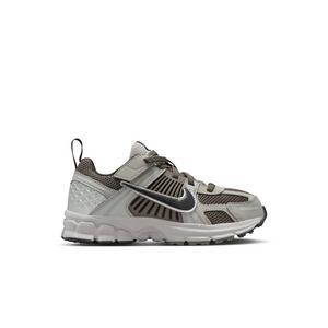Nike Vomero 5 "College Grey/Black/Cave Stone" Preschool Boys' Shoe