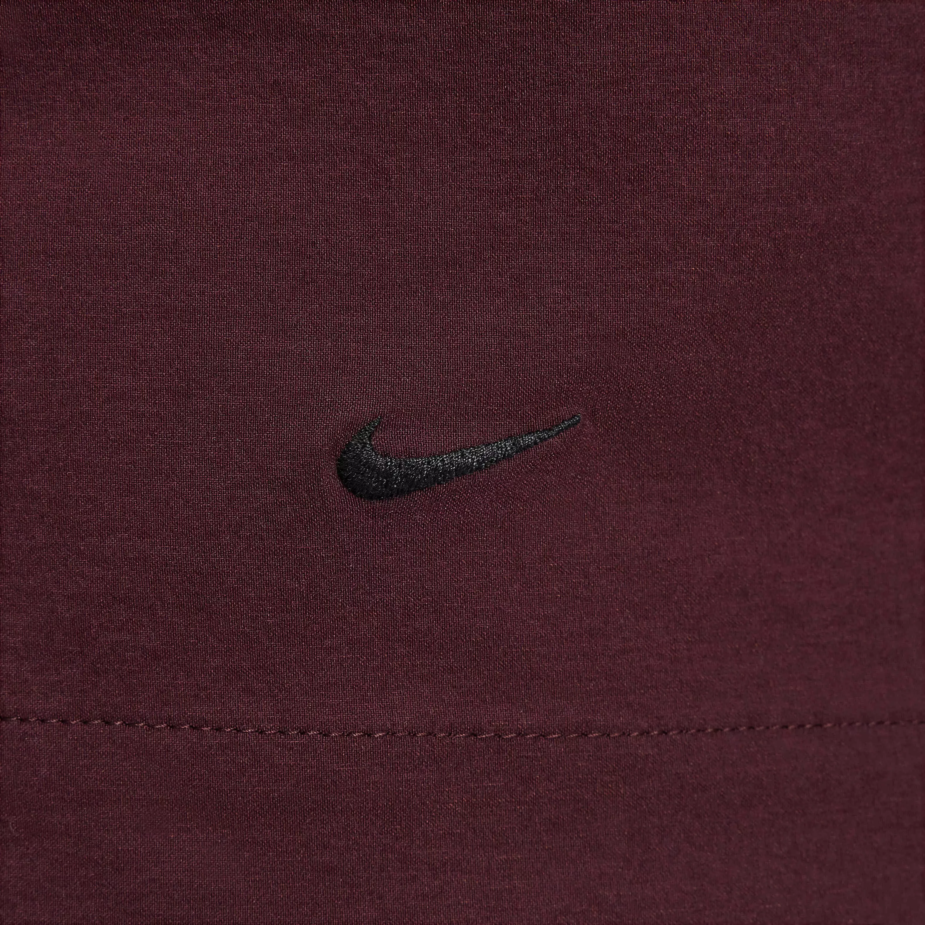 Nike Big Boys' Tech Woven Jacket - BURGUNDY