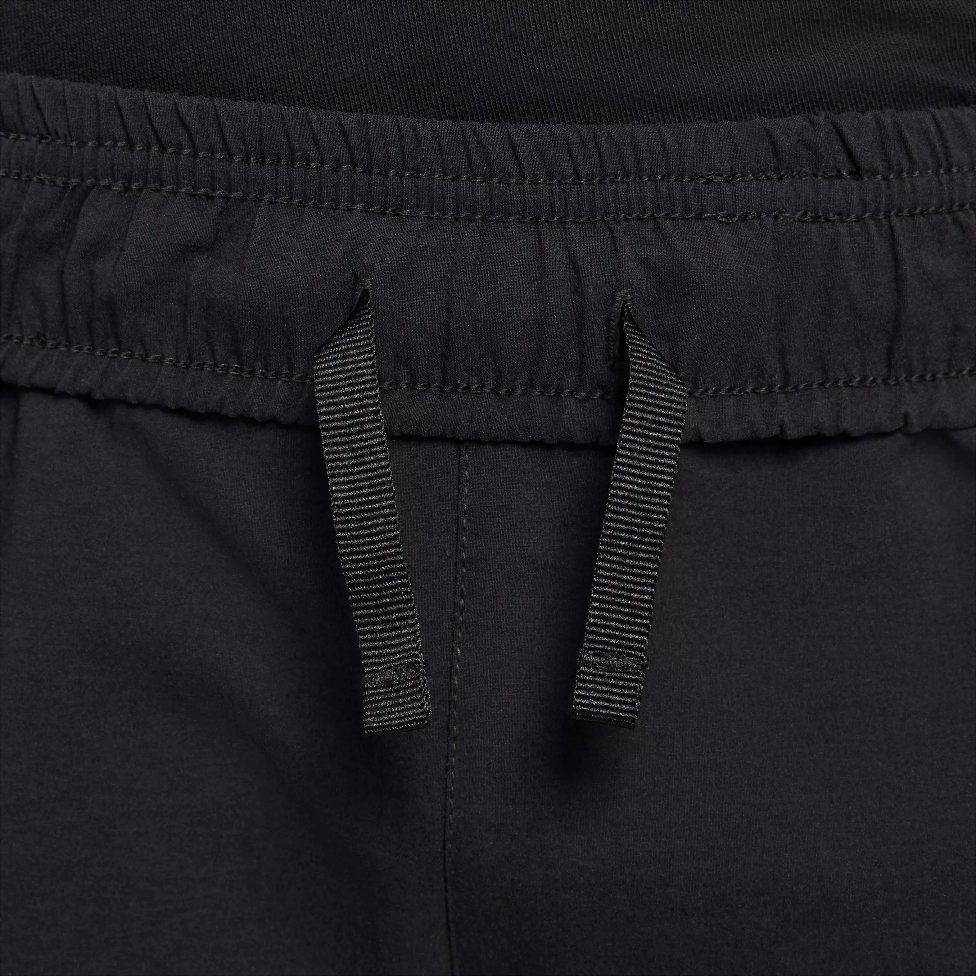 Nike Big Boys' Tech Woven Pants - BLACK