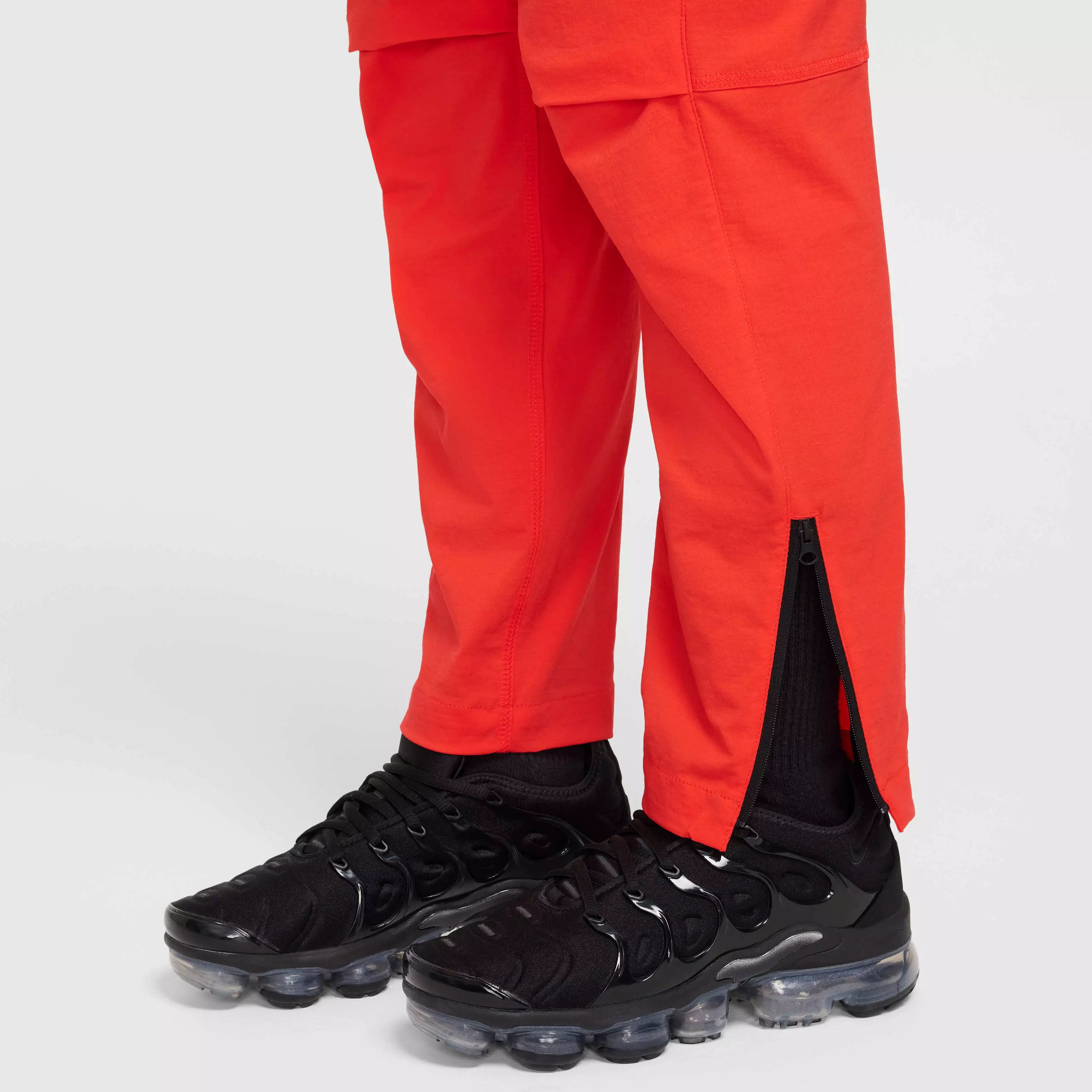 Nike Big Boys' Tech Woven Pants - RED