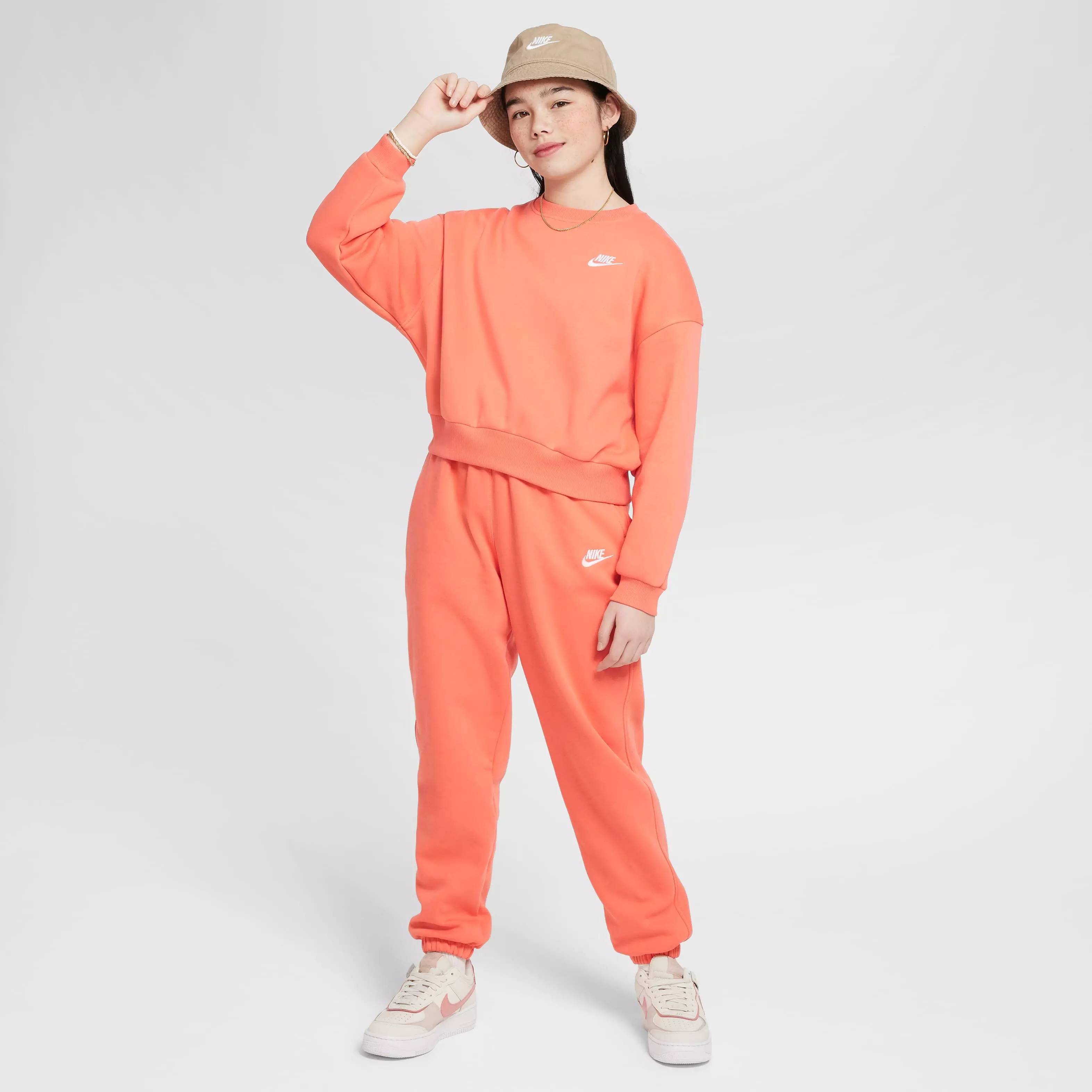 Nike Big Girls' Sportswear Club Fleece Boxy Crew-Neck LBR Sweatshirt - ORANGE