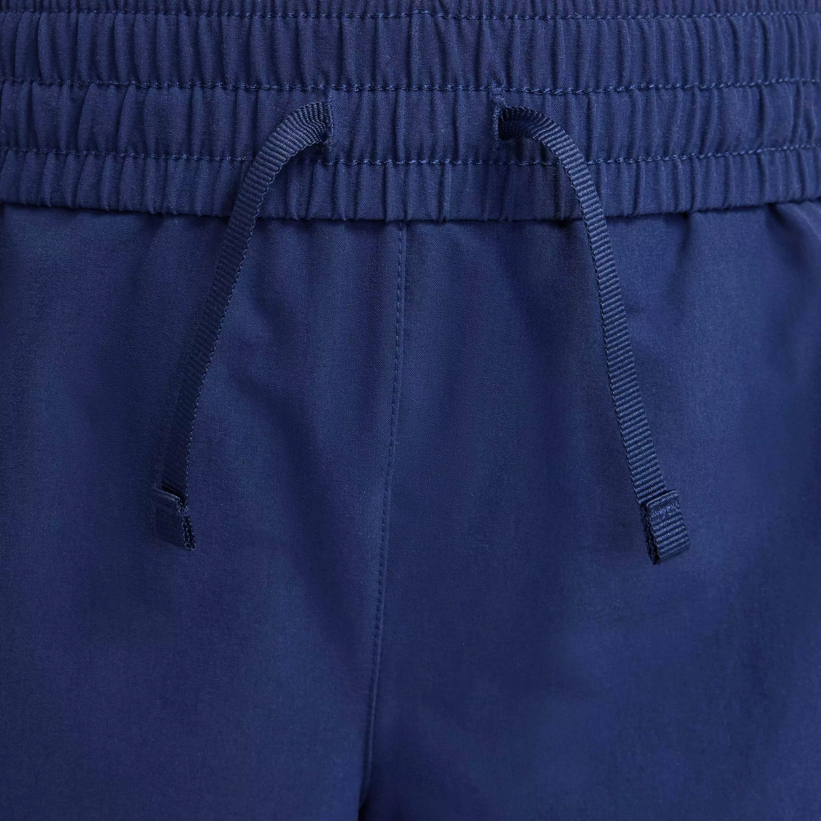 Nike Big Kids' Sportswear City Utility Cargo Shorts - NAVY