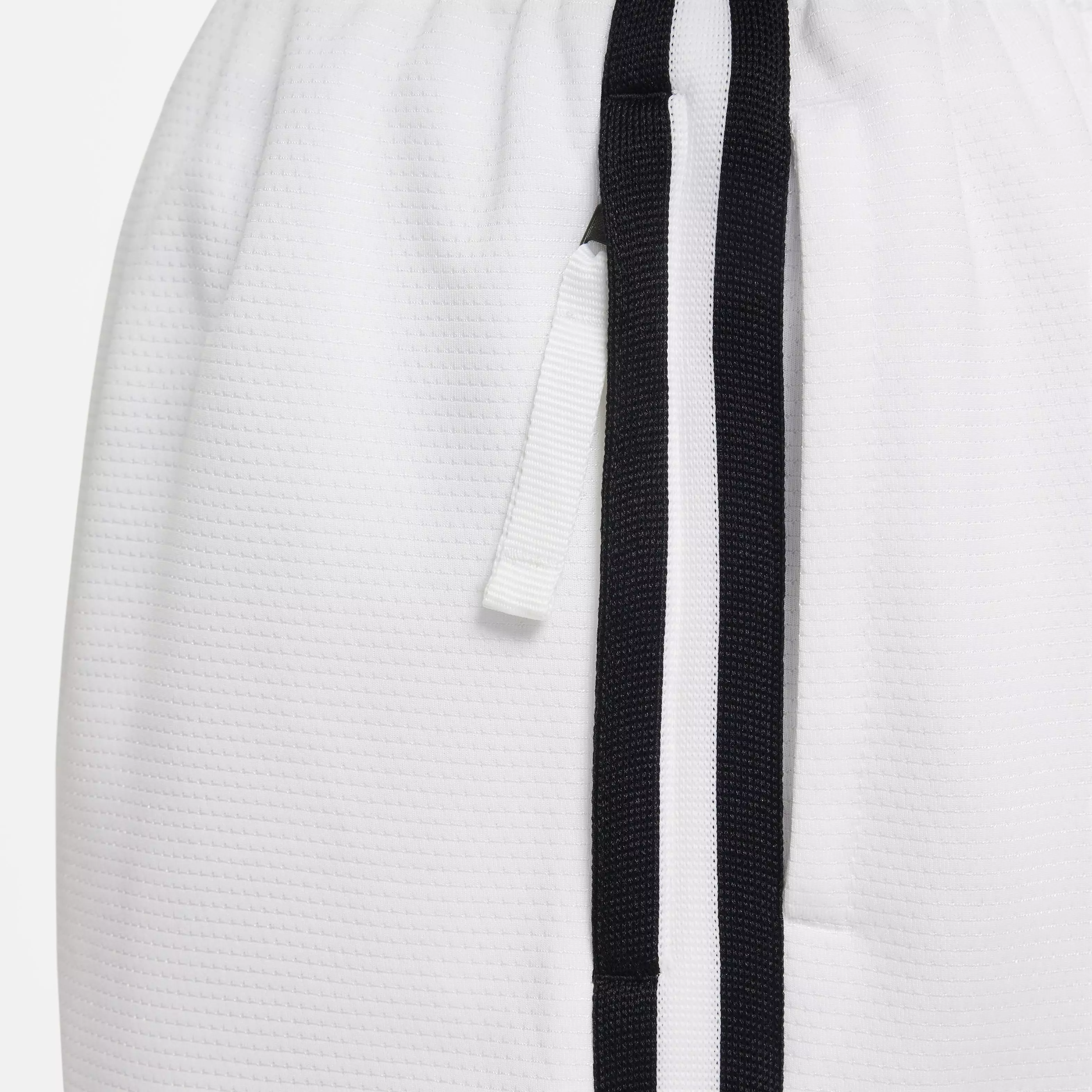 Nike Big Kids' DNA 5" Basketball Shorts - WHITE