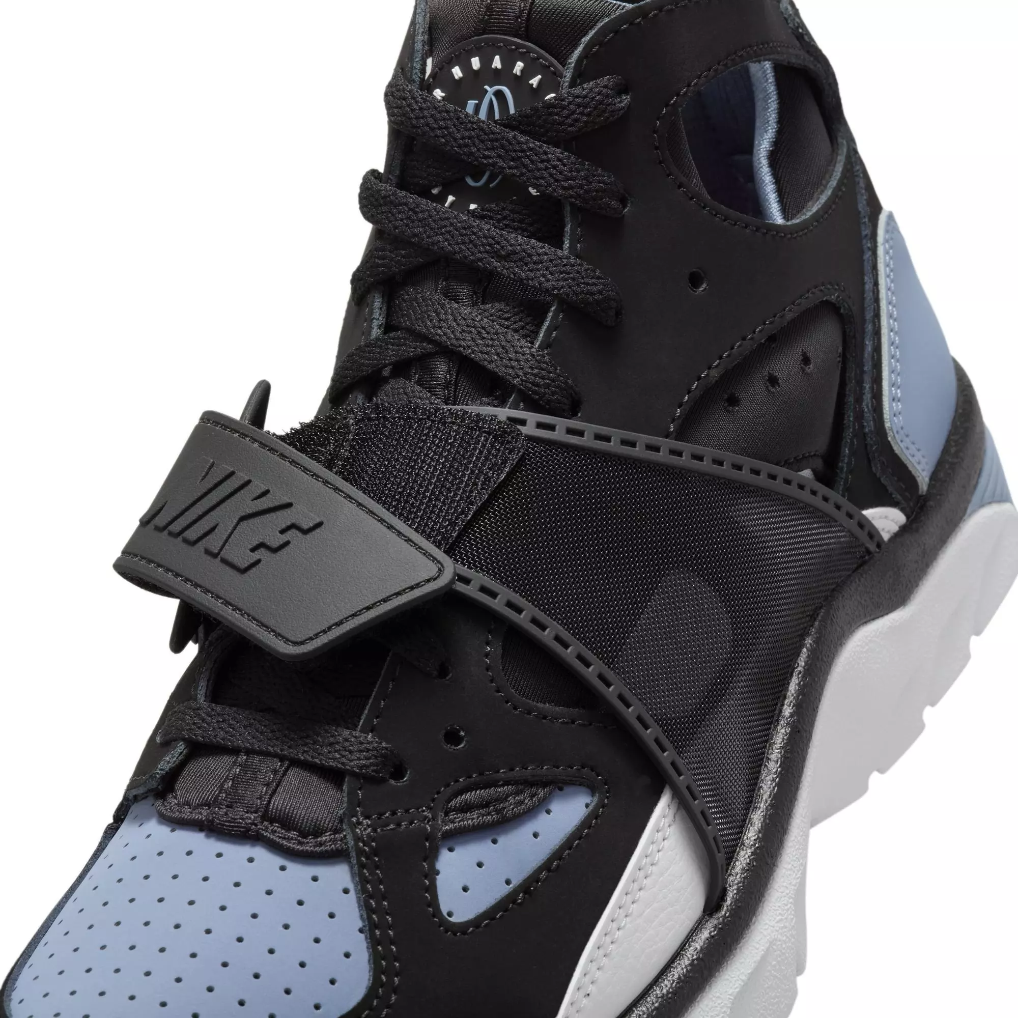 Nike Air Trainer Huarache "Cool Blue" Men's Shoe - BLACK/COOL BLUE/WHITE