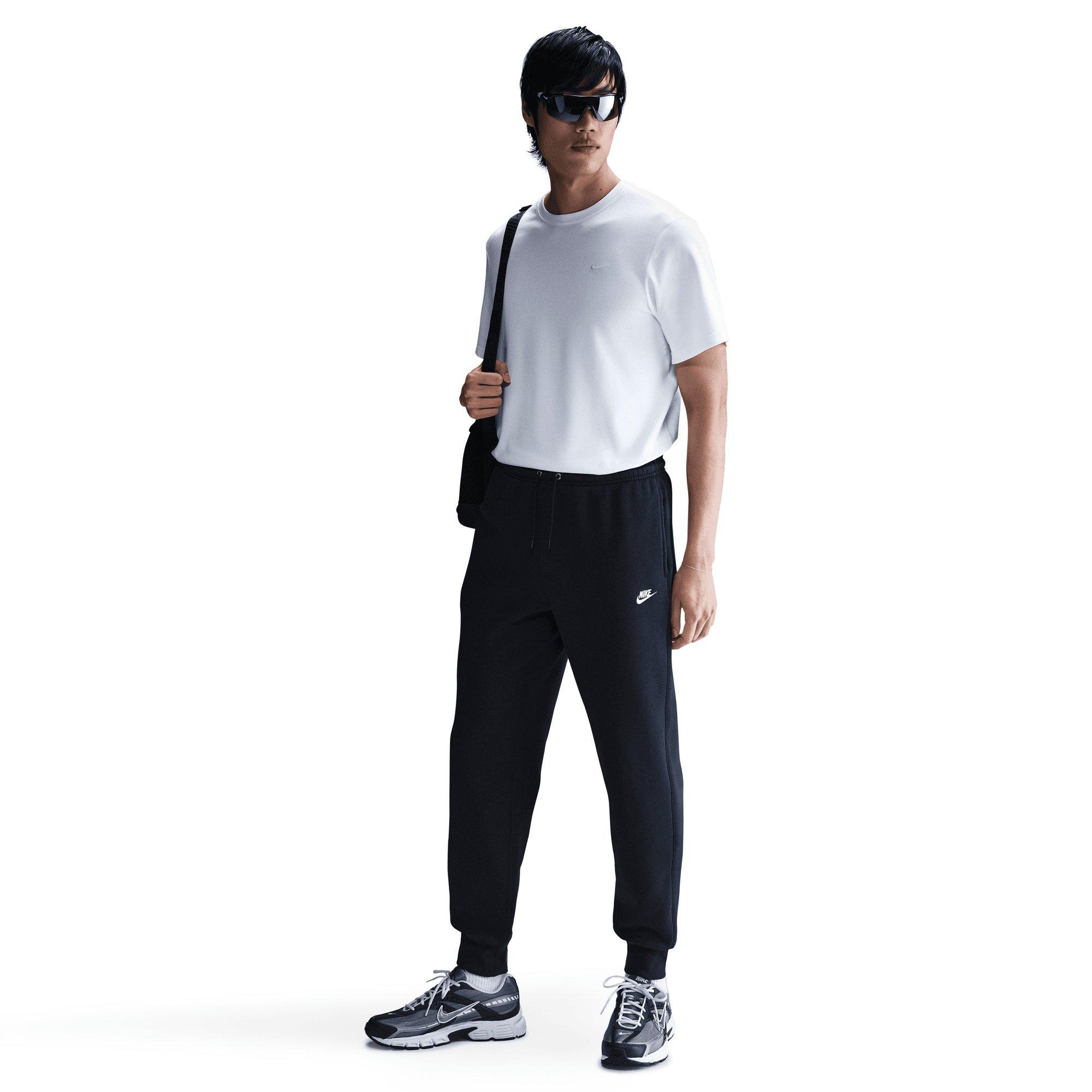 Nike Men's Club Joggers - Navy - NAVY Thumbnail View 1