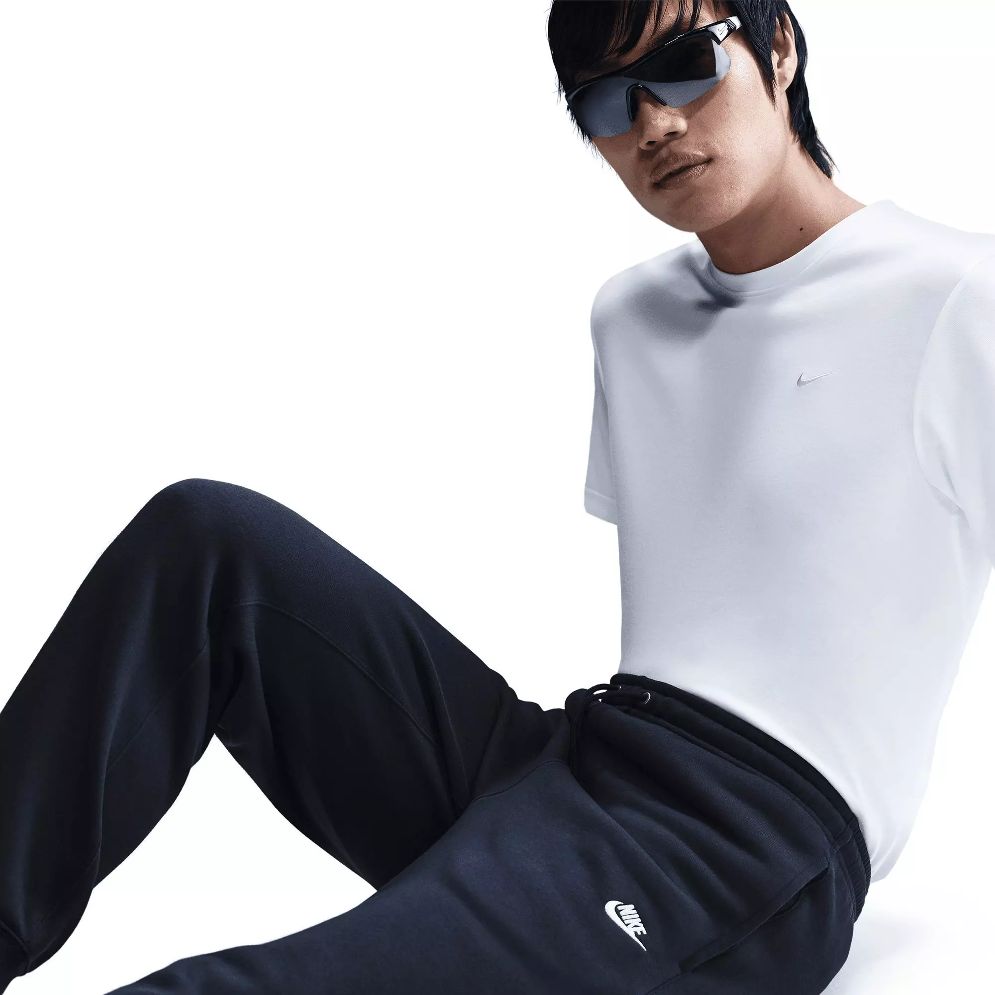 Nike Men's Club Joggers - NAVY