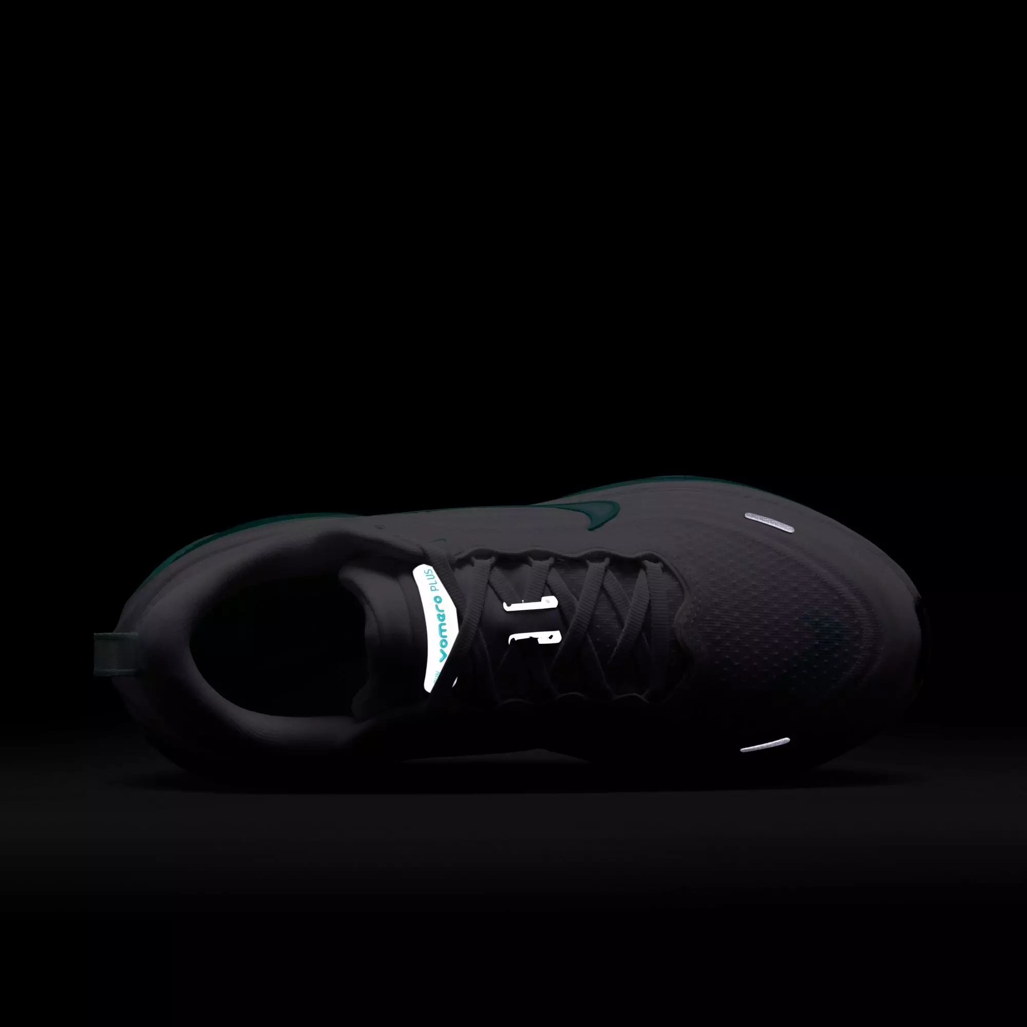 Nike Vomero Plus "Mint Foam" Women's Shoe - WHITE/MINT FOAM