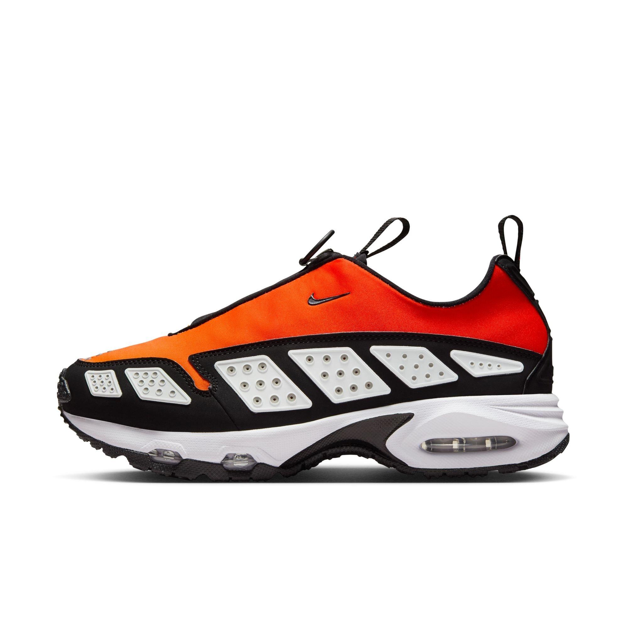 Nike Air Max SNDR "Bright Crimson/Black/Bright Ceramic" Women's Shoe - BLACK/ORANGE Thumbnail View 3