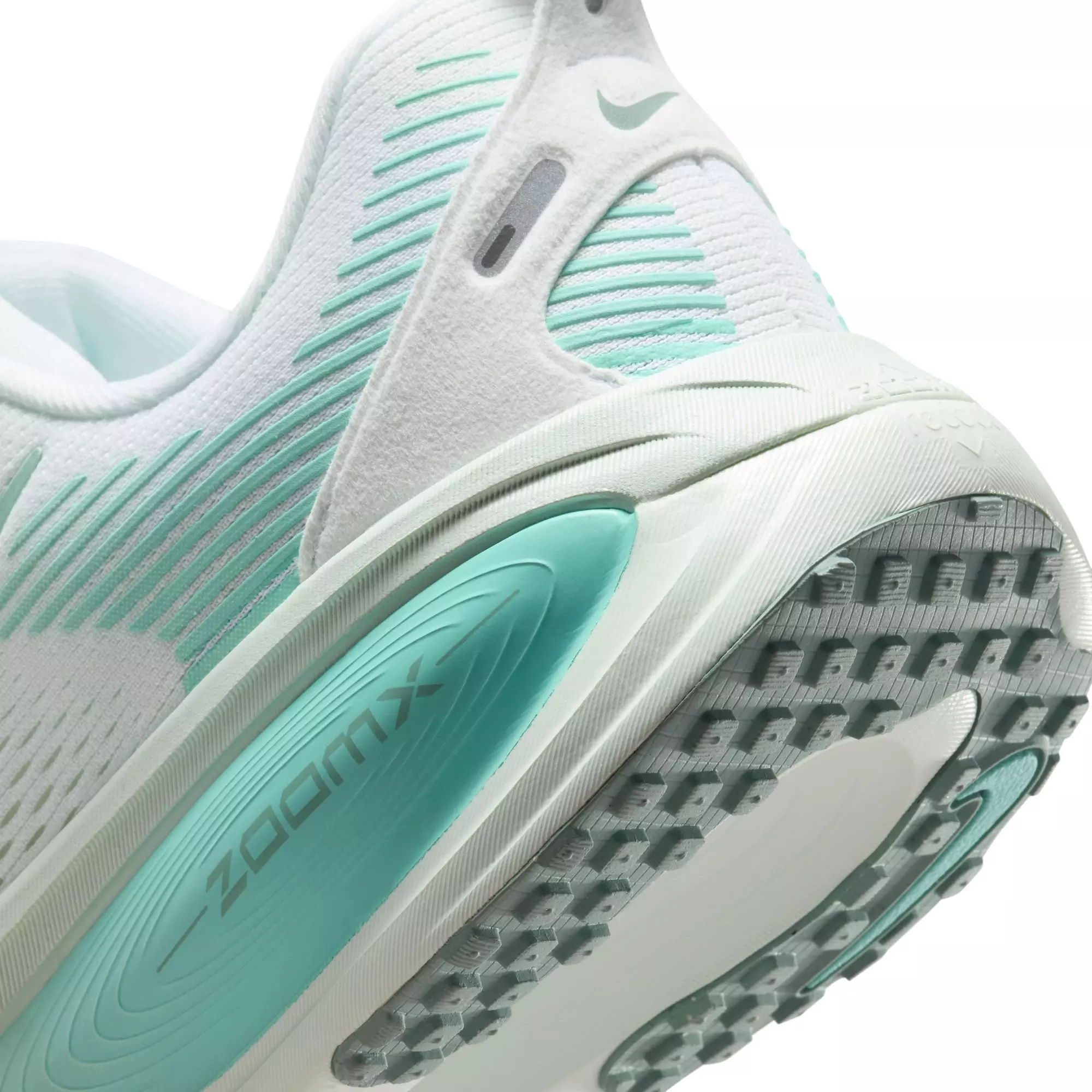 Nike Vomero 18 "White/Cannon/Bleached Turq/Mint Foam" Women's Road Running Shoe - WHITE/MINT
