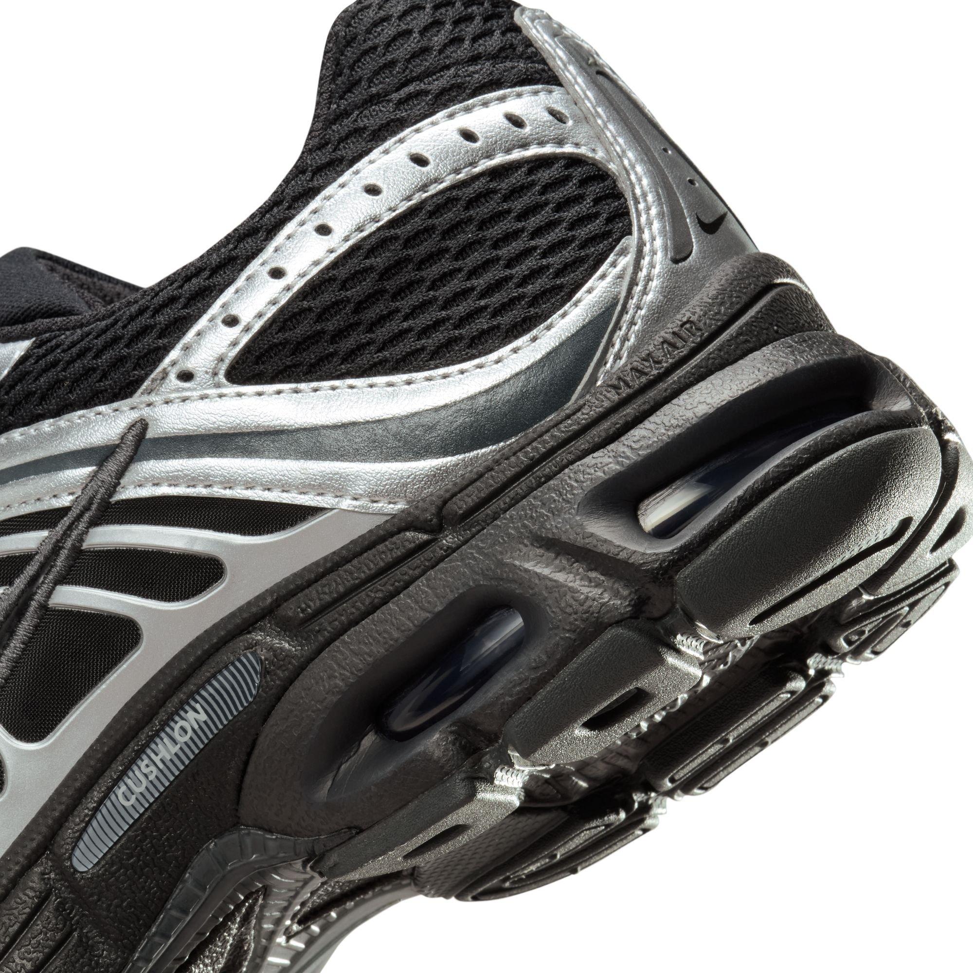 Nike Air Max Moto 2K "Black/Metallic Silver/Anthracite" Women's Shoe - BLACK/SILVER Thumbnail View 11