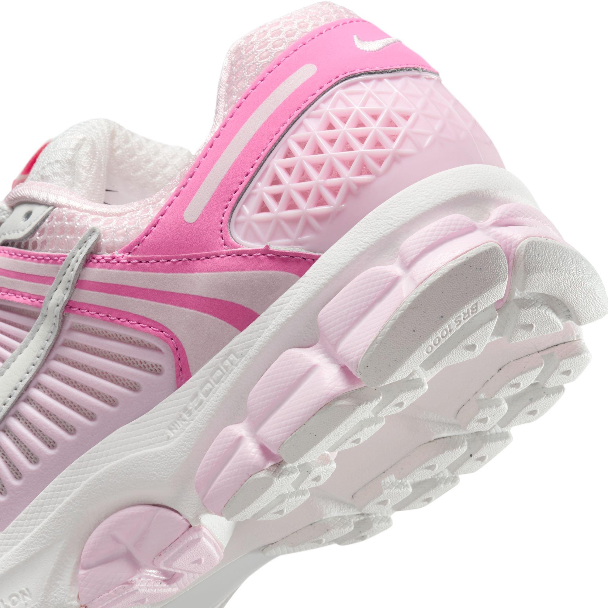 Nike Zoom Vomero 5 "Hyper Pink/Summit White/Pink Foam" Women's Shoe - PINK/WHITE Thumbnail View 10