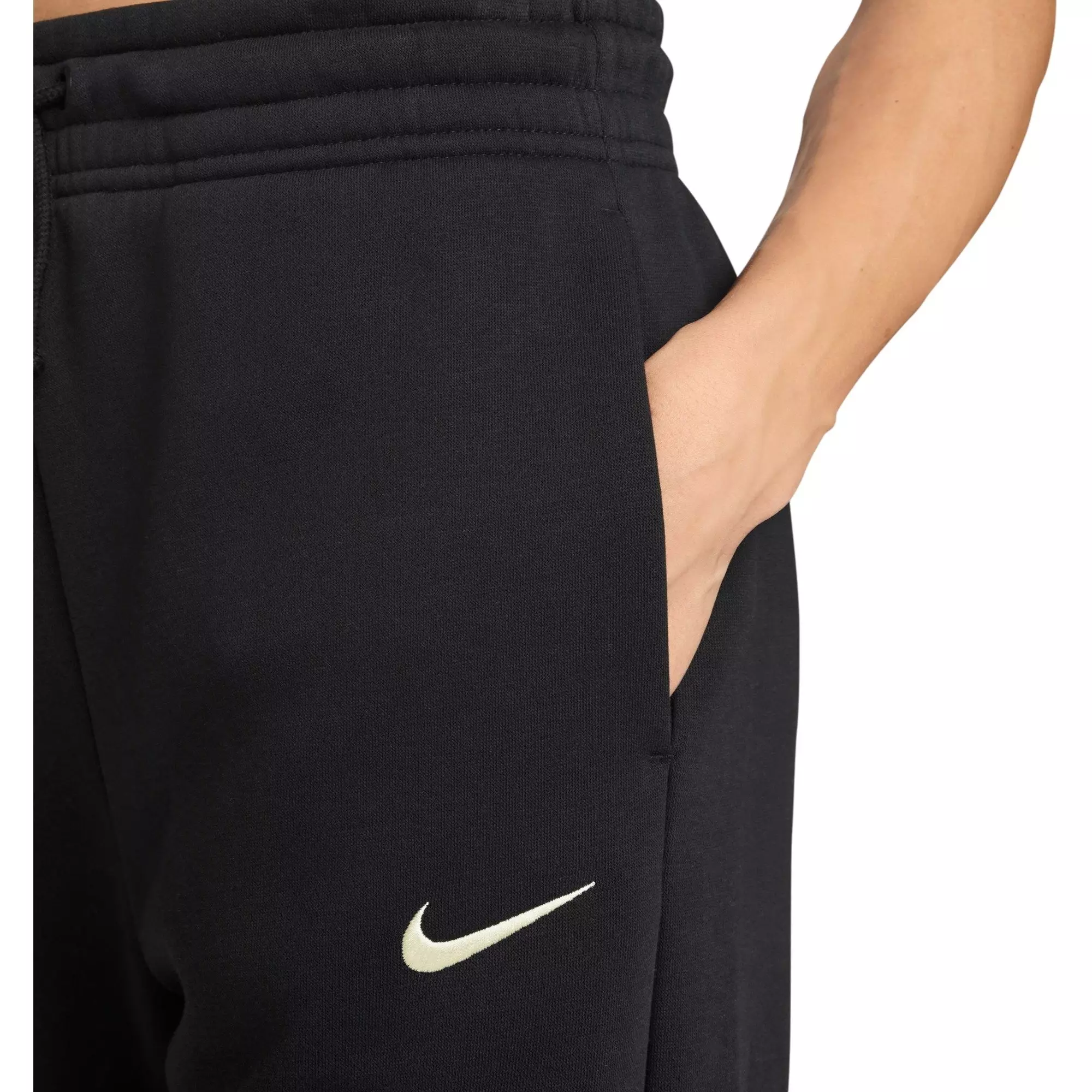 Nike Women's Sportswear Phoenix Fleece High-Waisted Pants-Black - BLACK