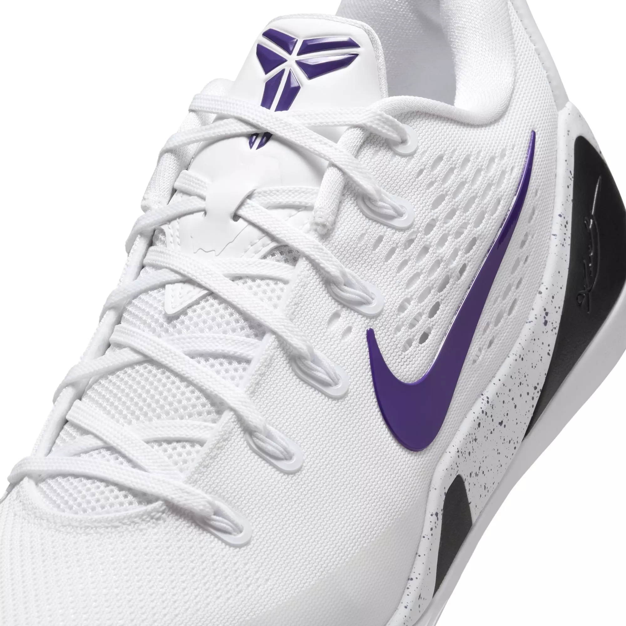 Nike Kobe IX "Court Purple" Men's Basketball Shoe - WHITE/COURT PURPLE